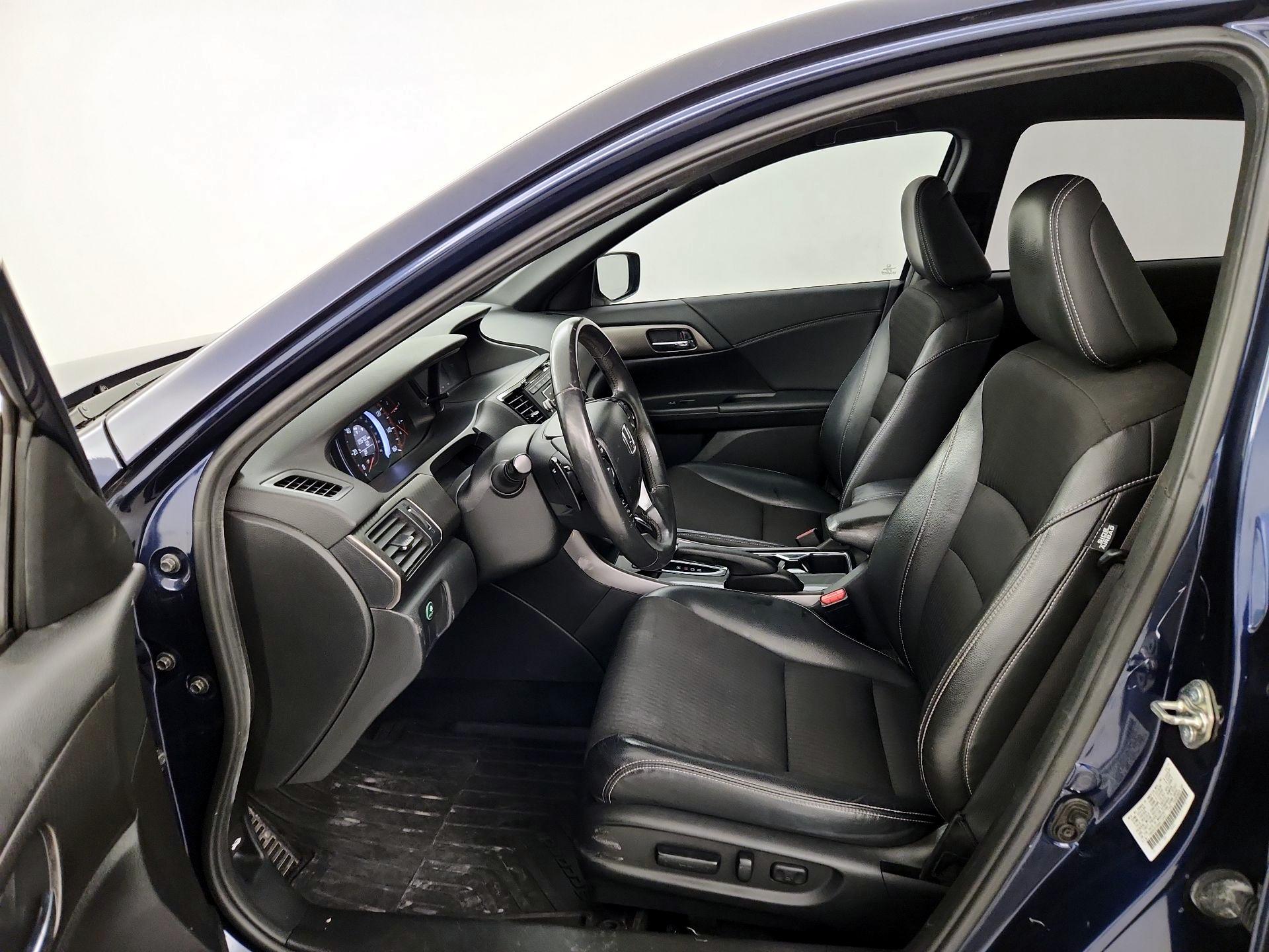 Thumbnail: 2016 Honda Accord - 11