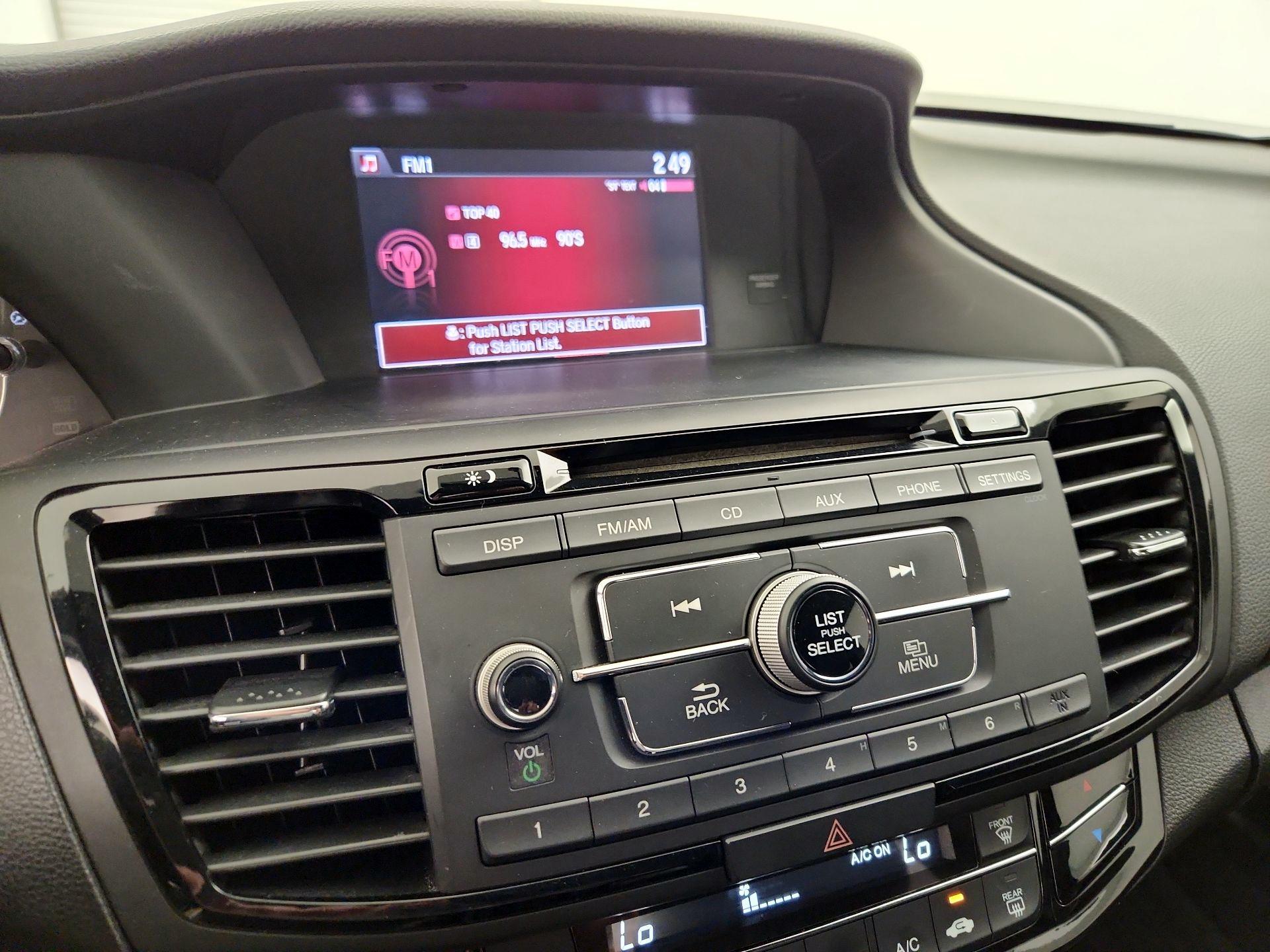 Thumbnail: 2016 Honda Accord - 15