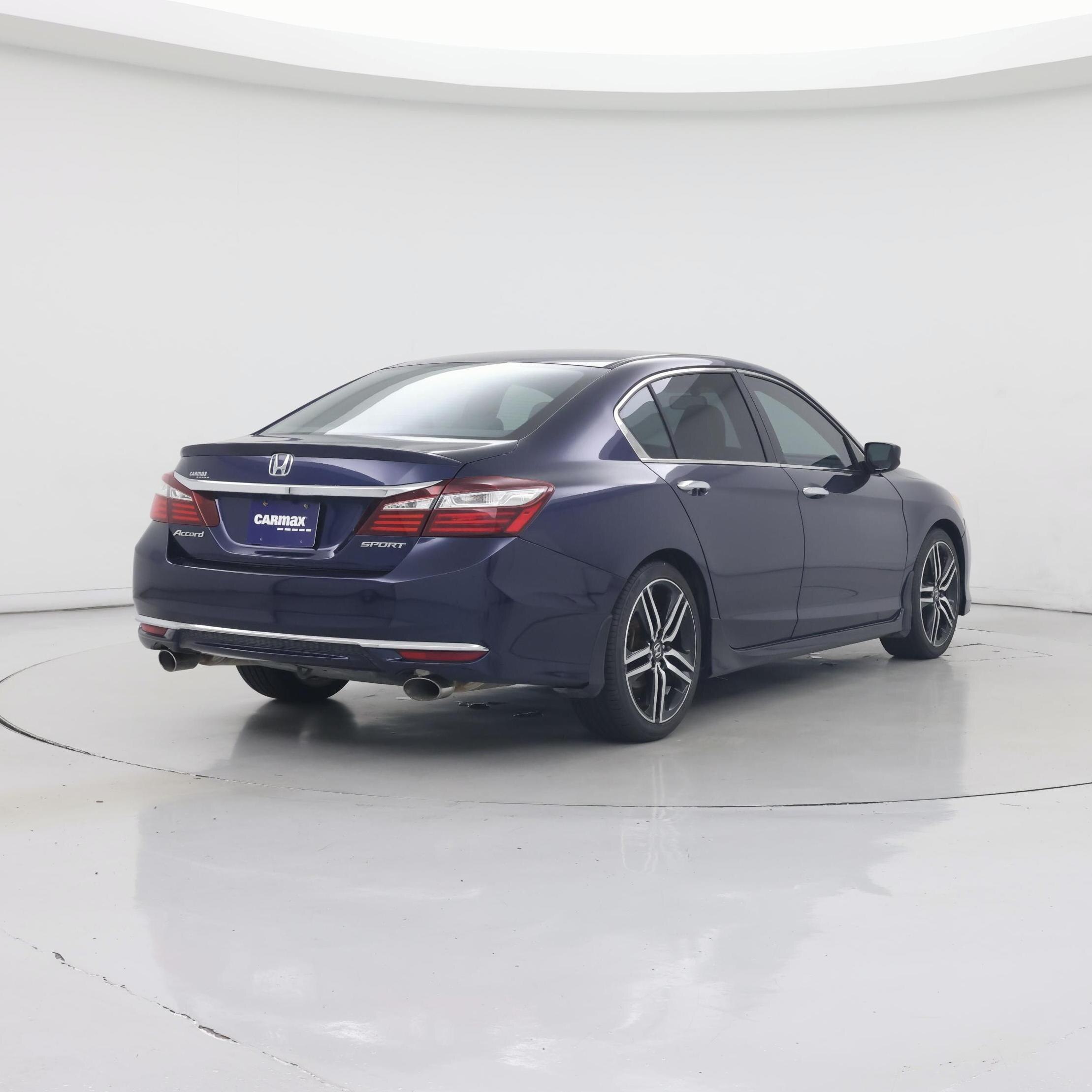Thumbnail: 2016 Honda Accord - 8