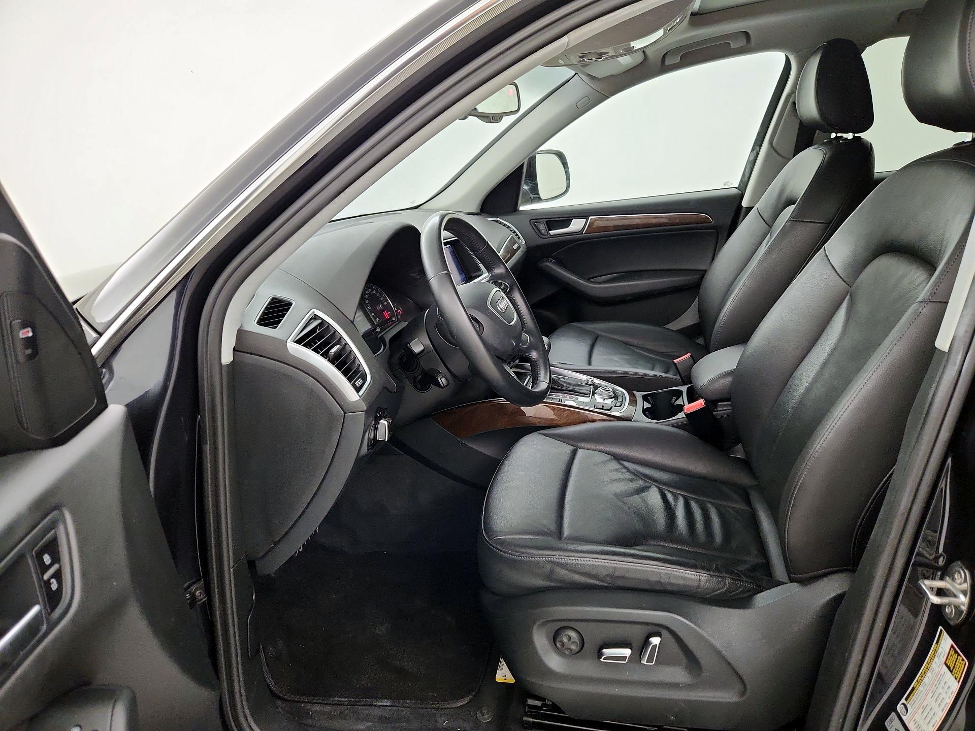 Thumbnail: 2015 Audi Q5 - 11