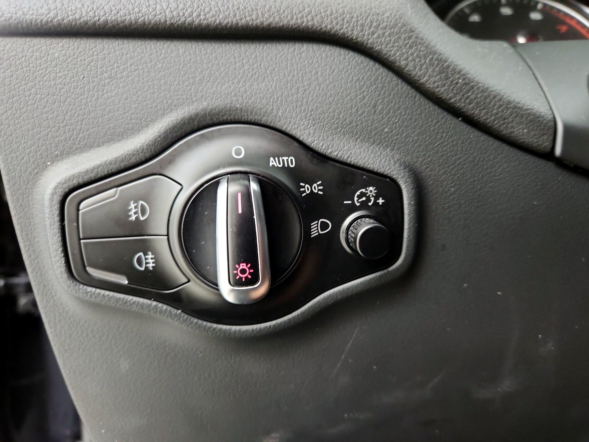 Thumbnail: 2015 Audi Q5 - 13