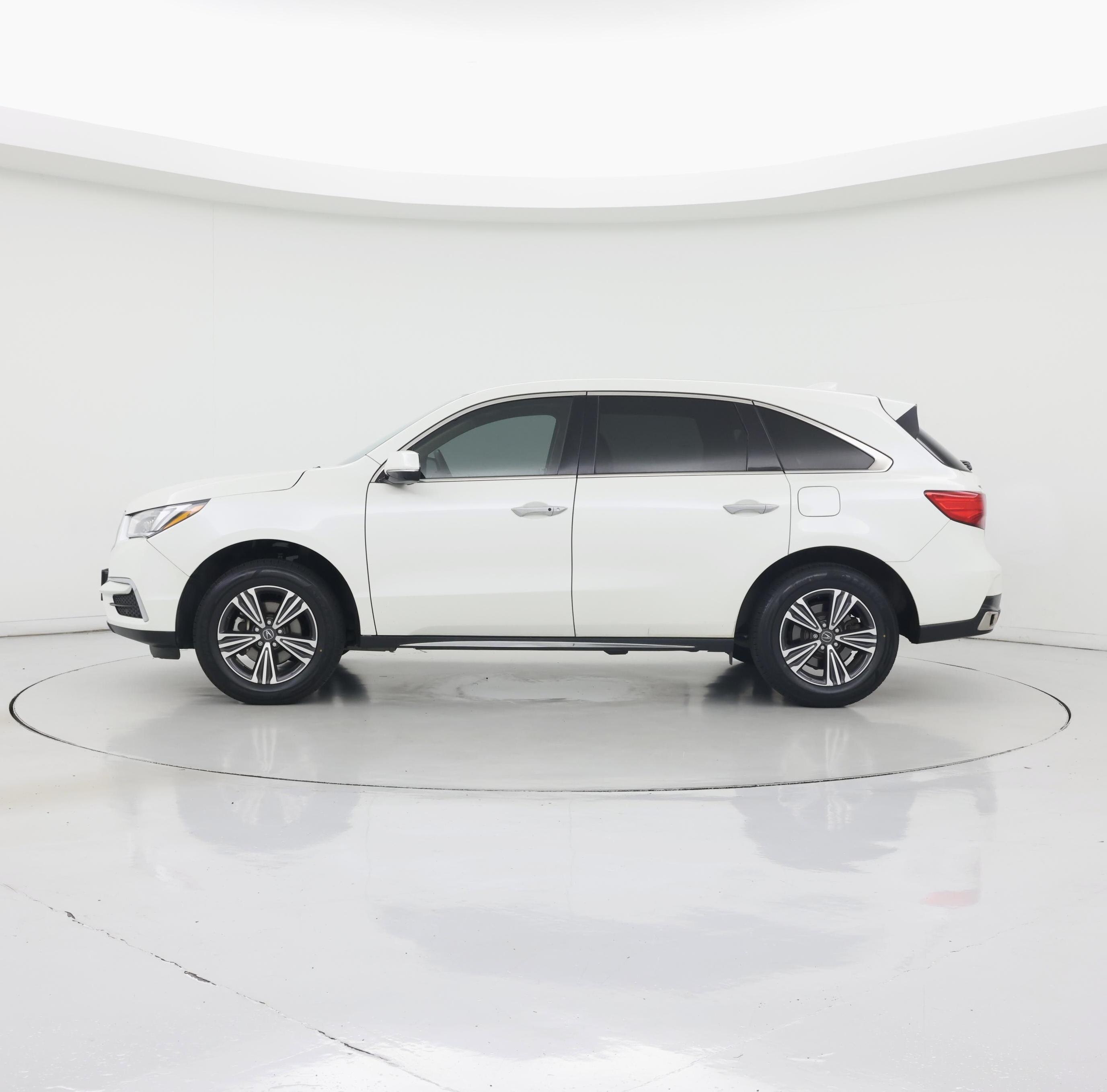 Thumbnail: 2017 Acura MDX - 3