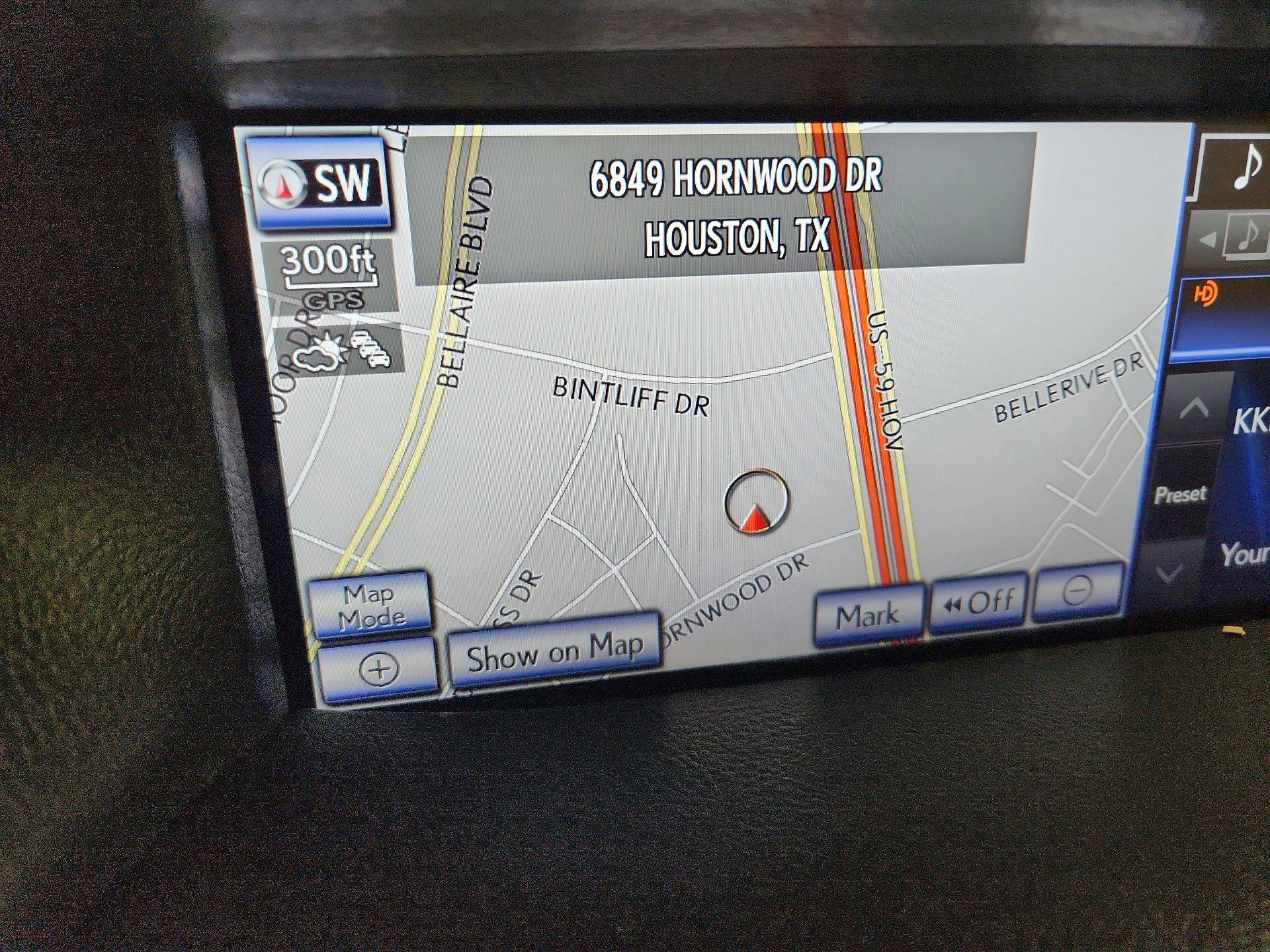 Thumbnail: 2014 Lexus LS - 14