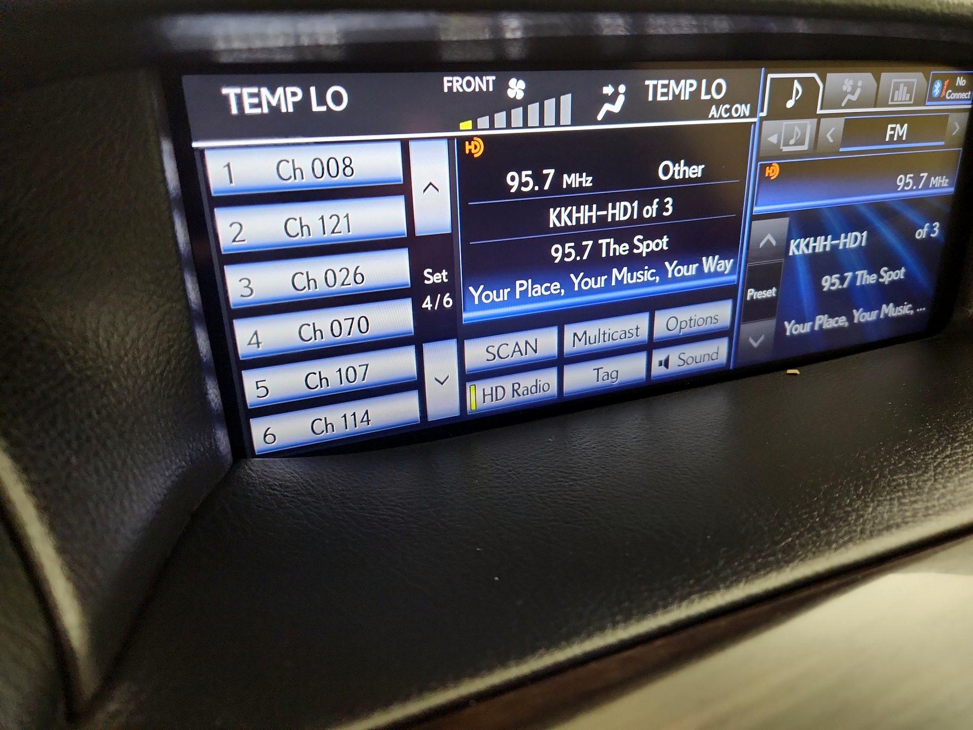 Thumbnail: 2014 Lexus LS - 16