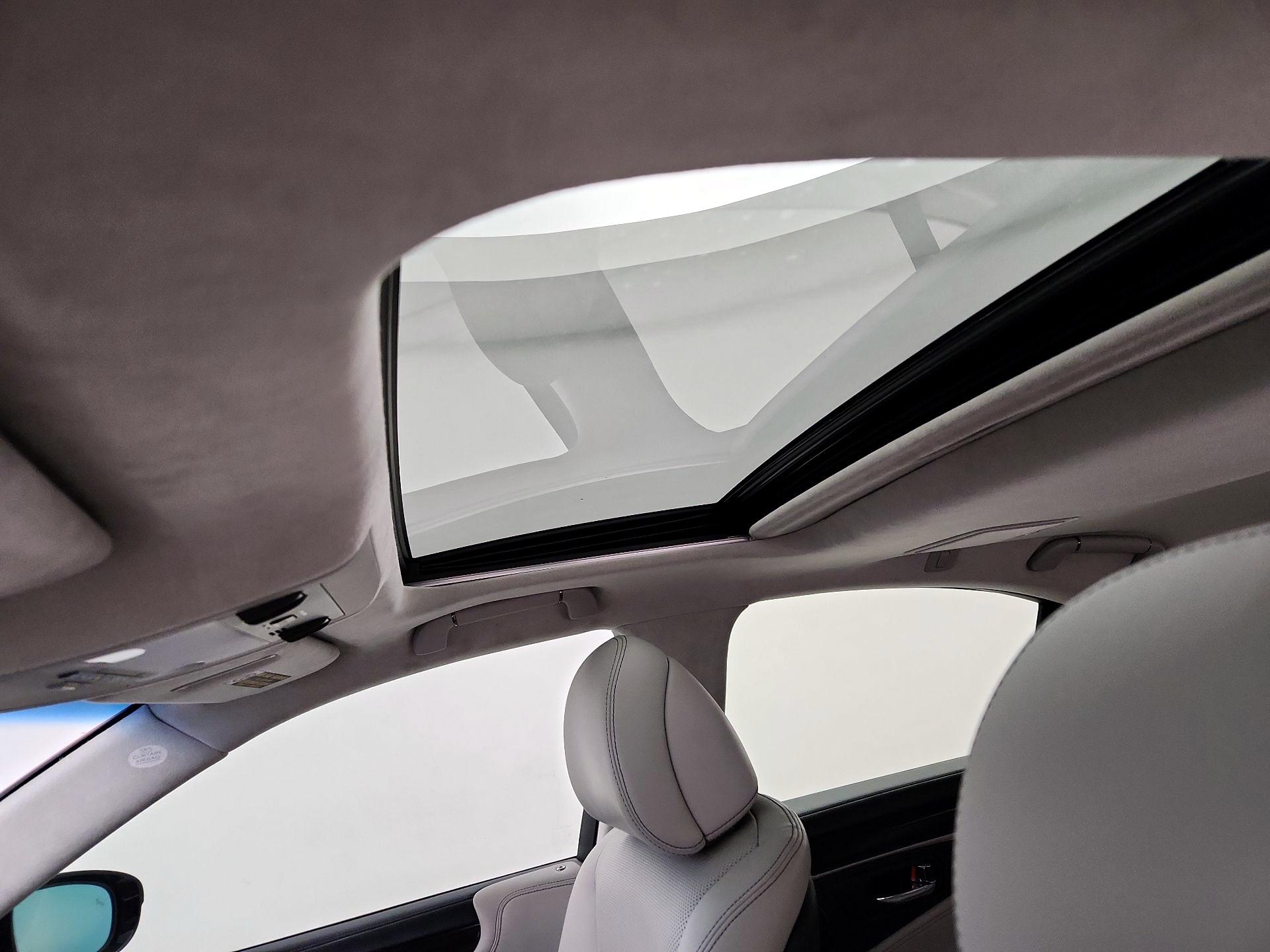 Thumbnail: 2014 Lexus LS - 20