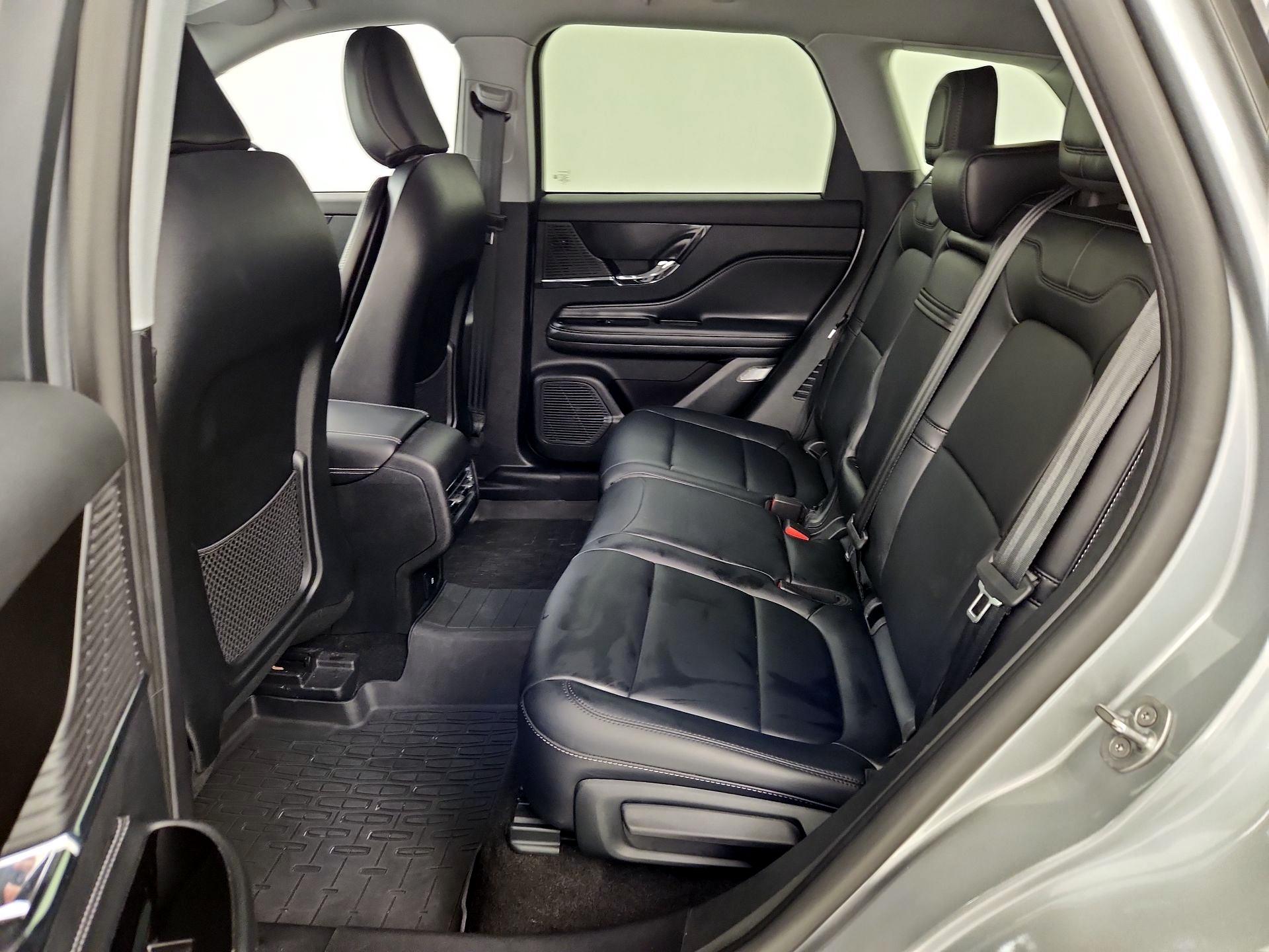 Thumbnail: 2022 Lincoln Corsair - 19