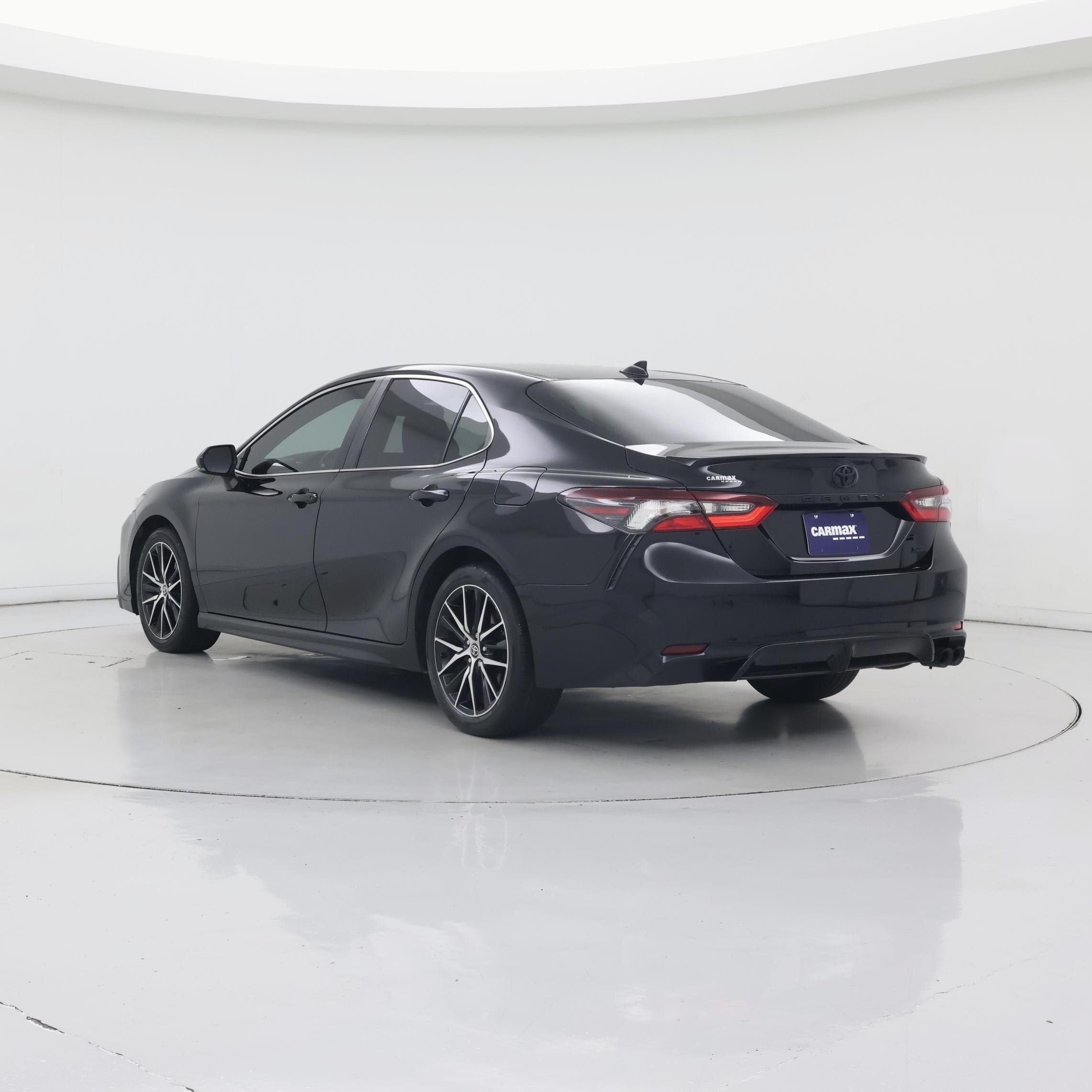 Thumbnail: 2022 Toyota Camry - 2