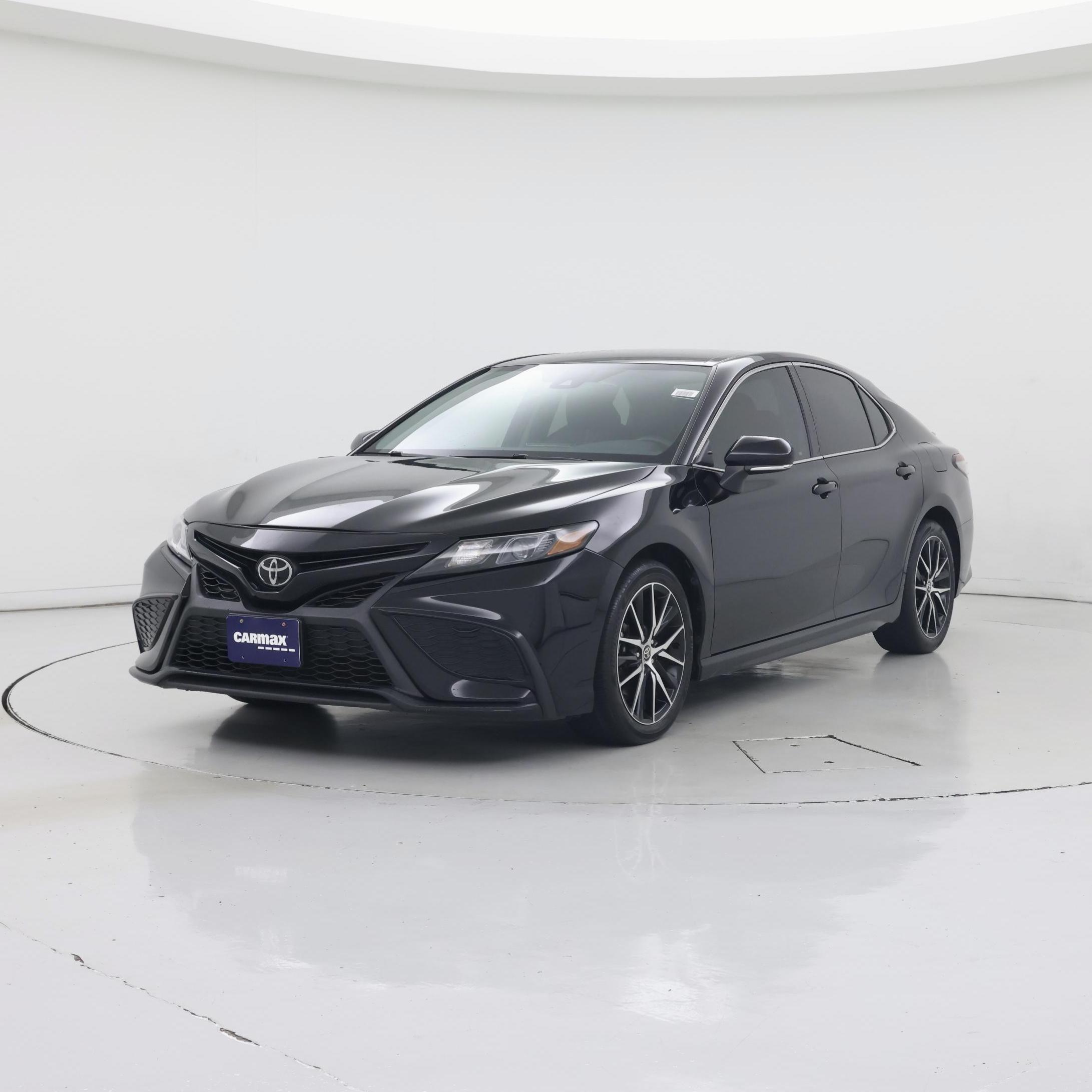 Thumbnail: 2022 Toyota Camry - 4