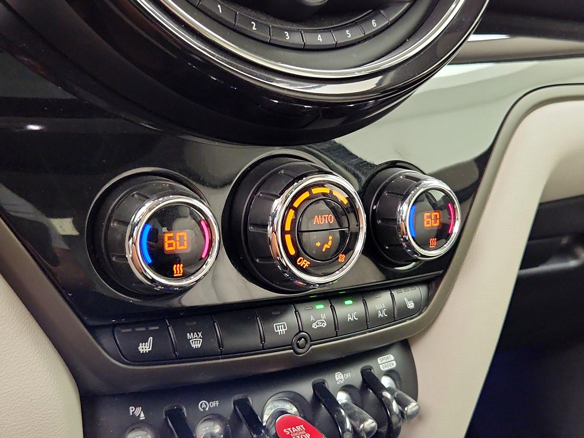 Thumbnail: 2018 MINI Cooper Countryman - 17