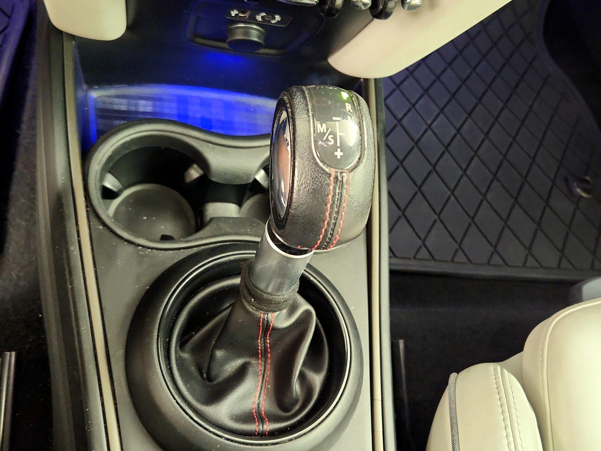 Thumbnail: 2018 MINI Cooper Countryman - 18