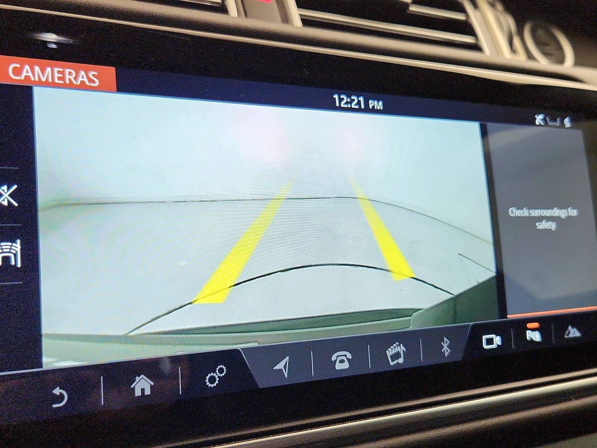 Thumbnail: 2022 Land Rover Range Rover - 14