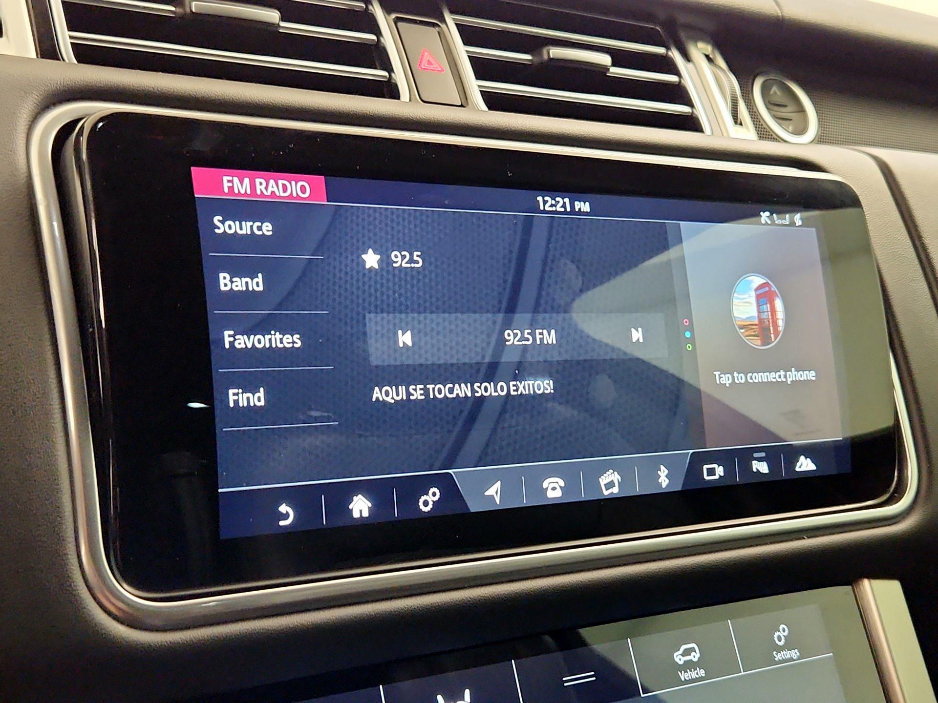 Thumbnail: 2022 Land Rover Range Rover - 15