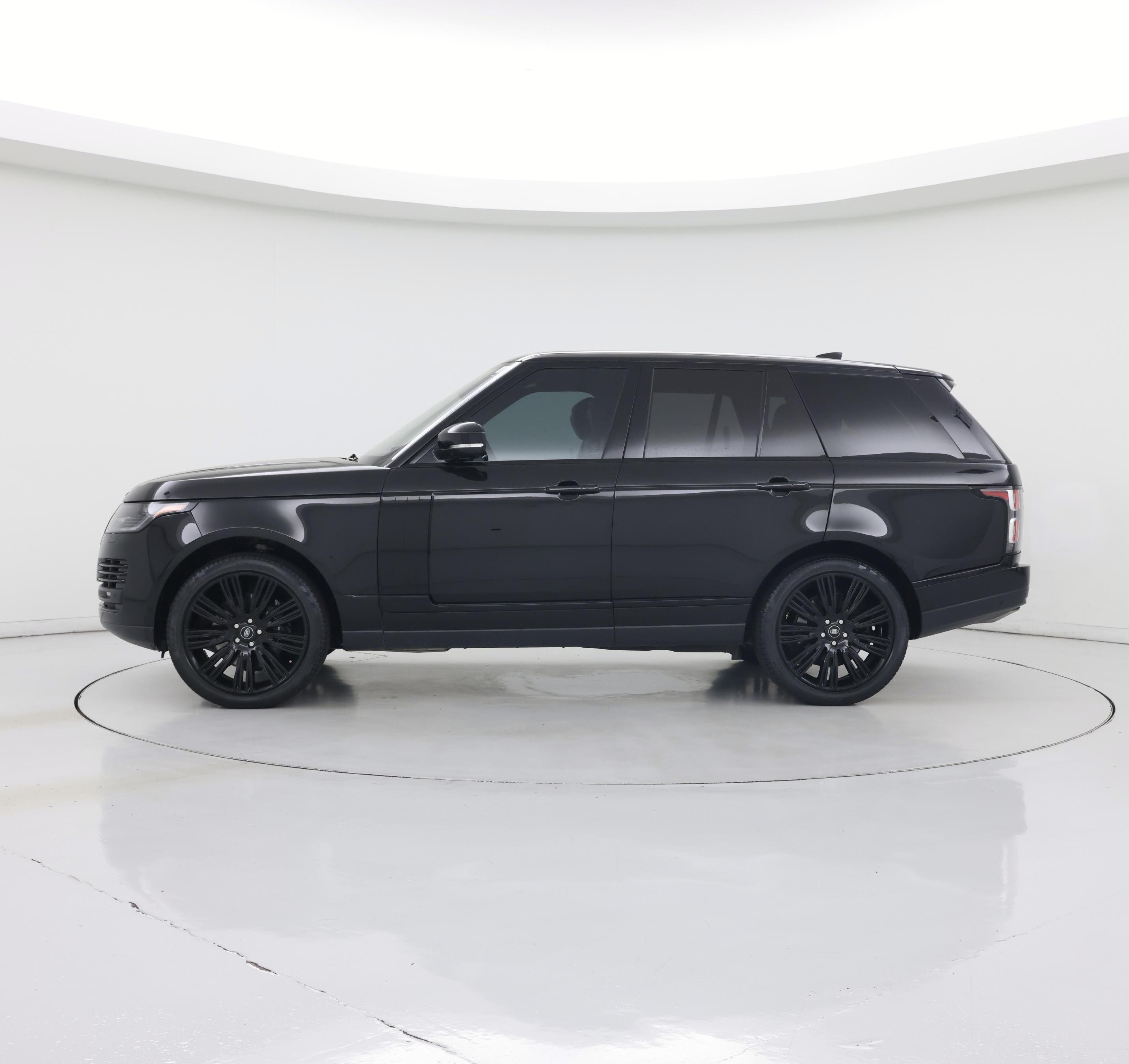 Thumbnail: 2022 Land Rover Range Rover - 3