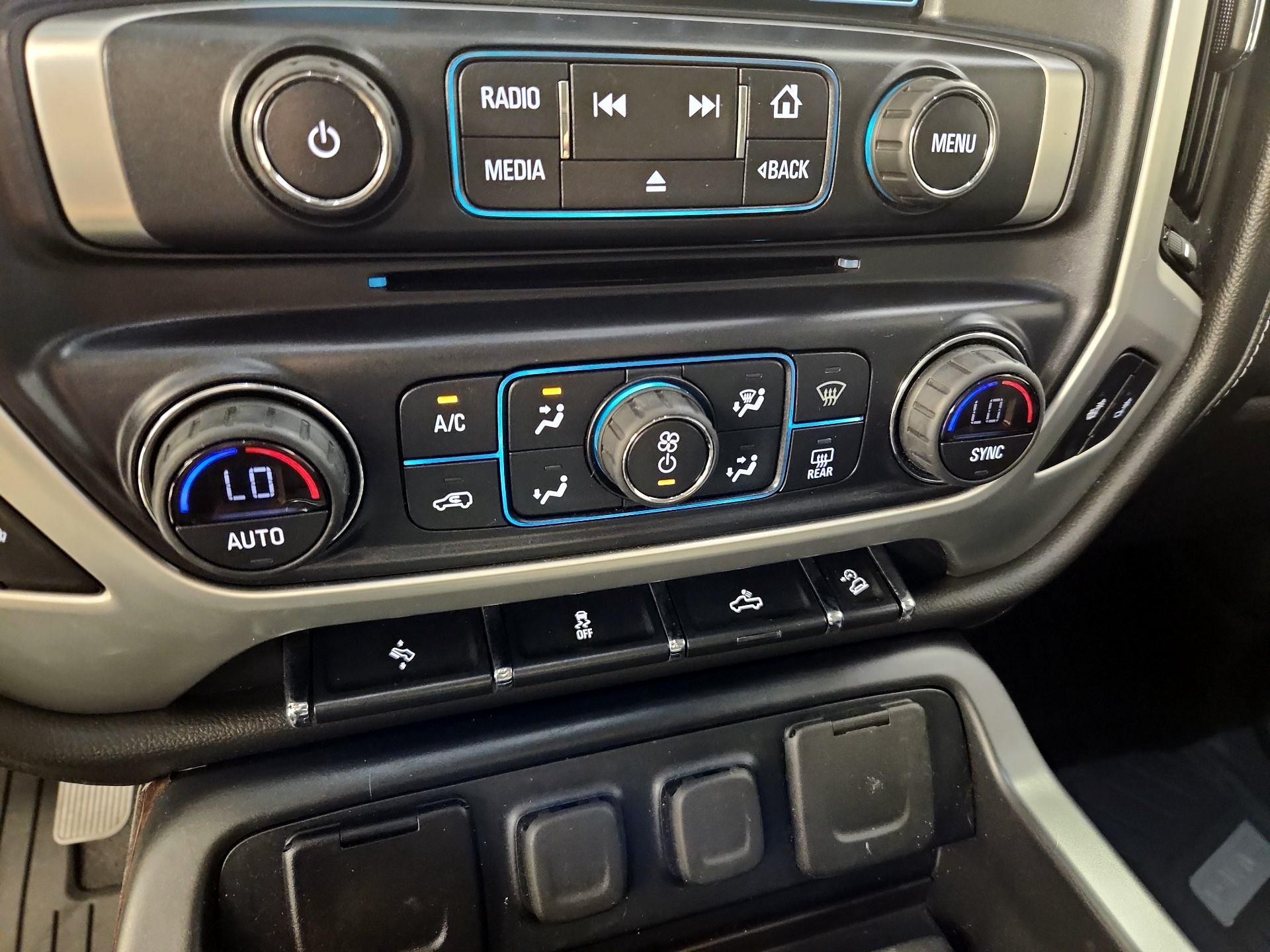 Thumbnail: 2018 GMC Sierra 1500 - 17