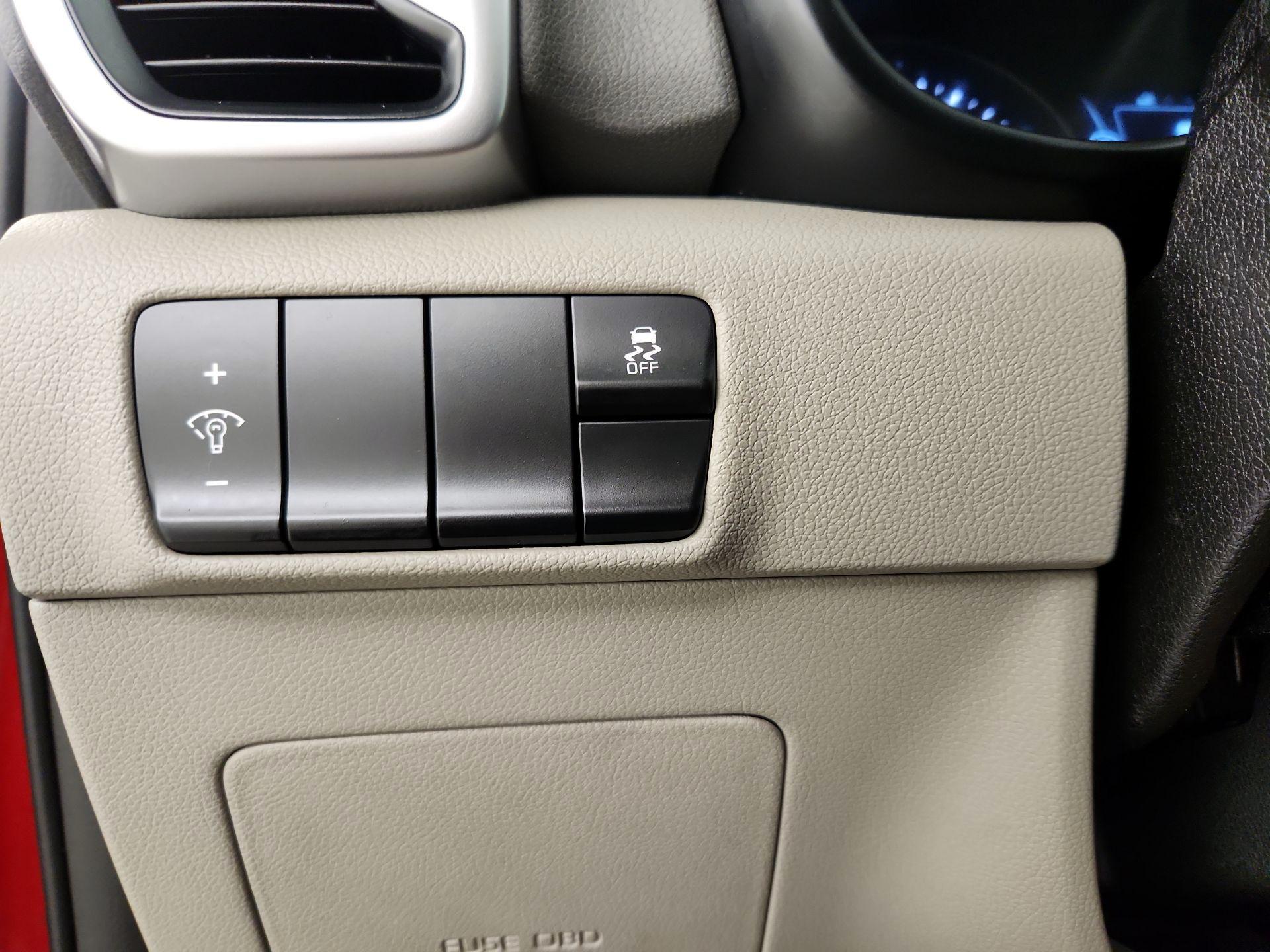 Thumbnail: 2017 Kia Sportage - 13