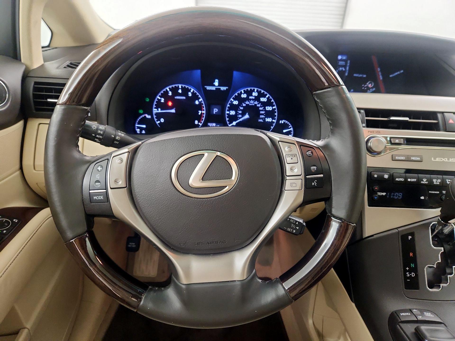 Thumbnail: 2015 Lexus RX - 10