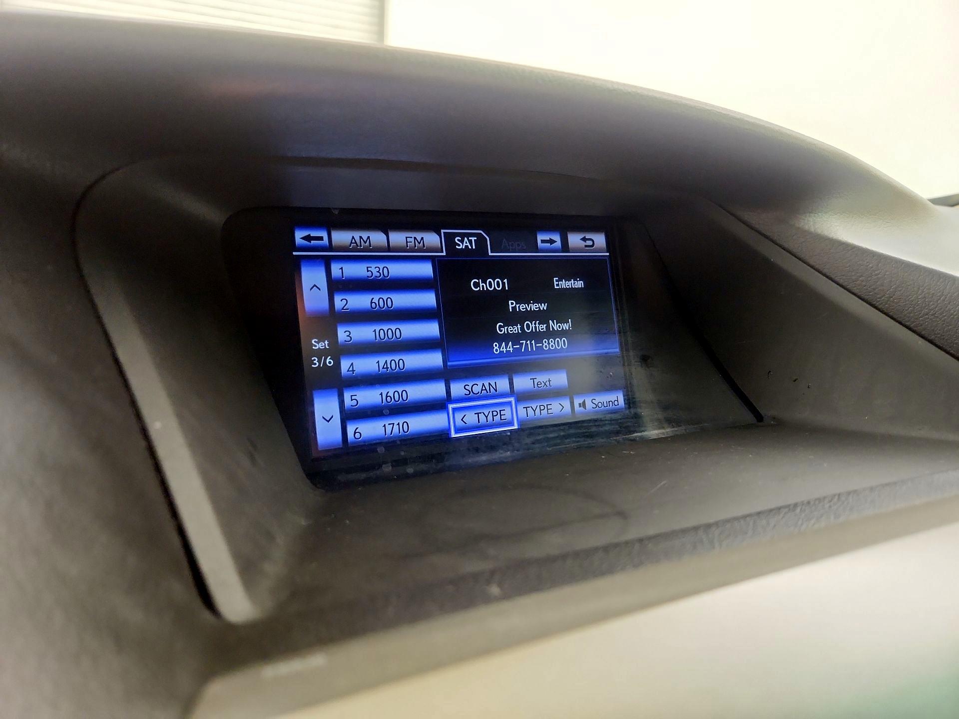 Thumbnail: 2015 Lexus RX - 16