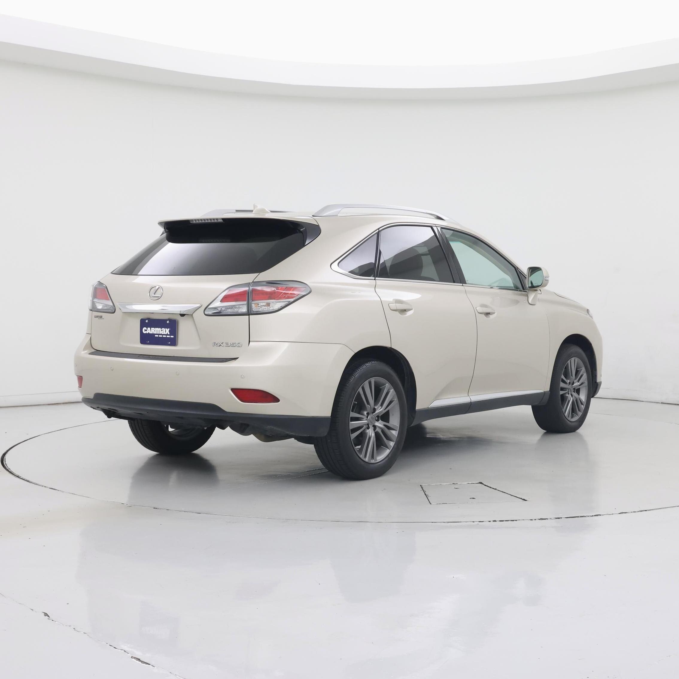 Thumbnail: 2015 Lexus RX - 8