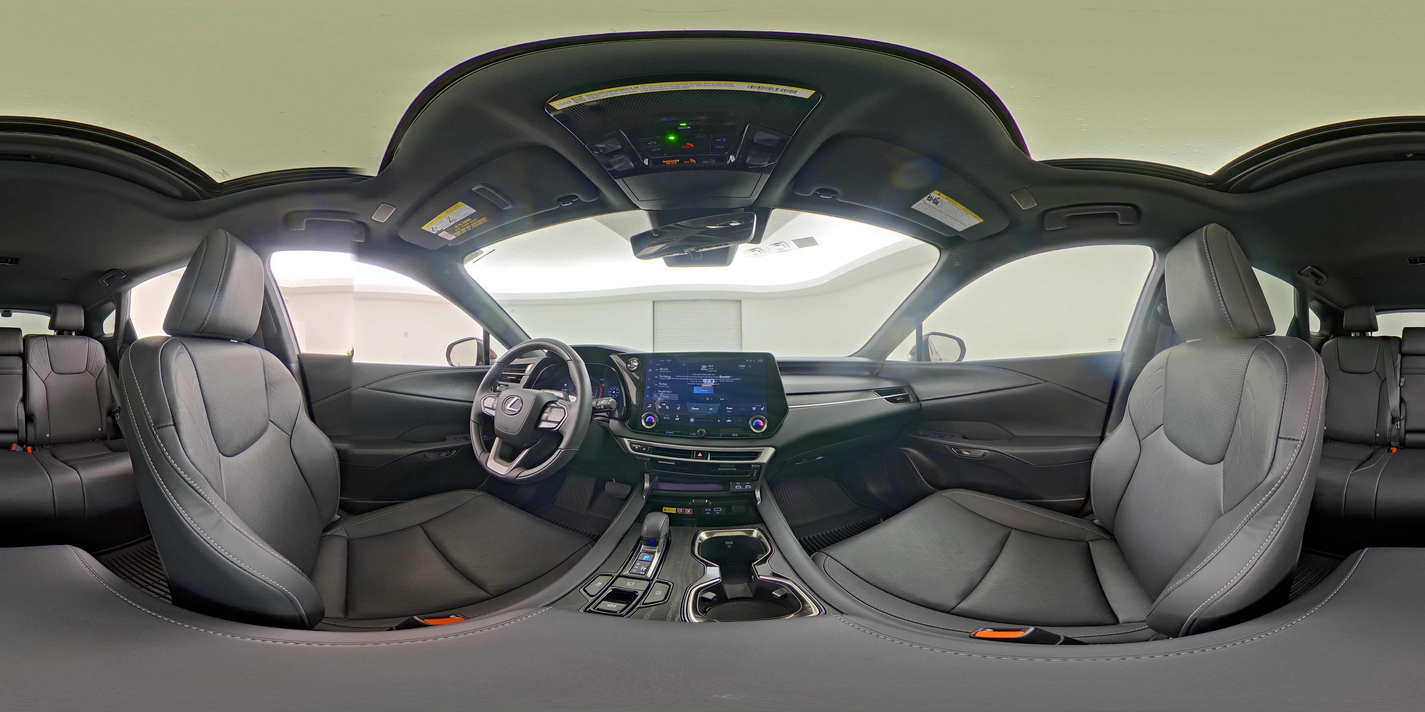 2025 Lexus RX 350 - Photo 25