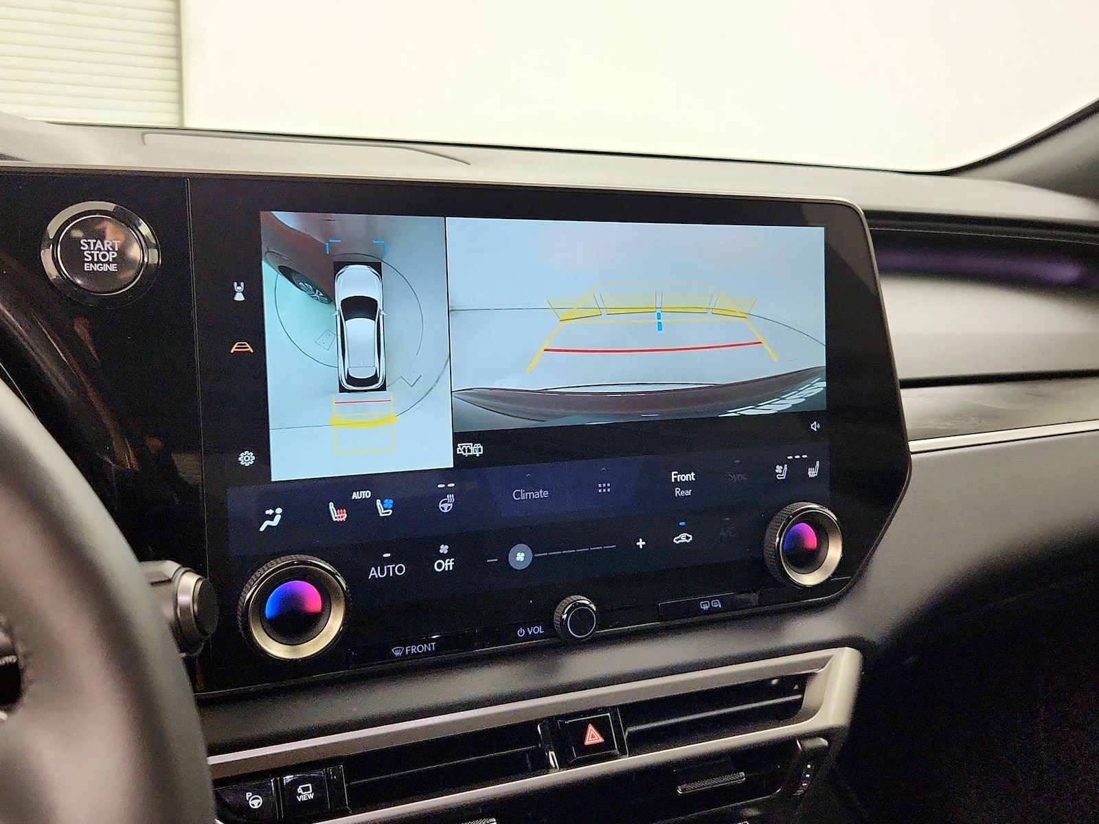 2025 Lexus RX 350 - Photo 15
