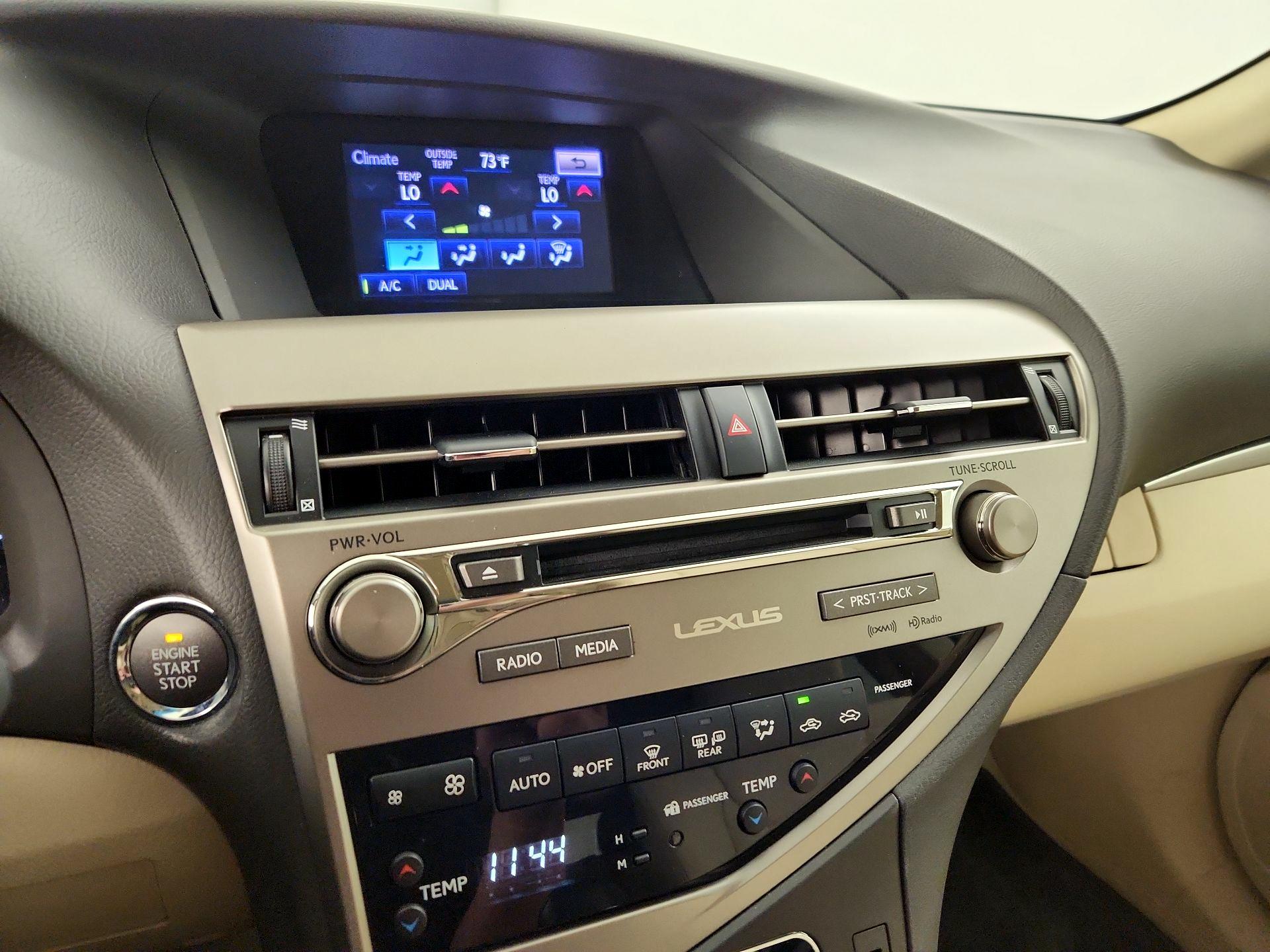 Thumbnail: 2015 Lexus RX - 16