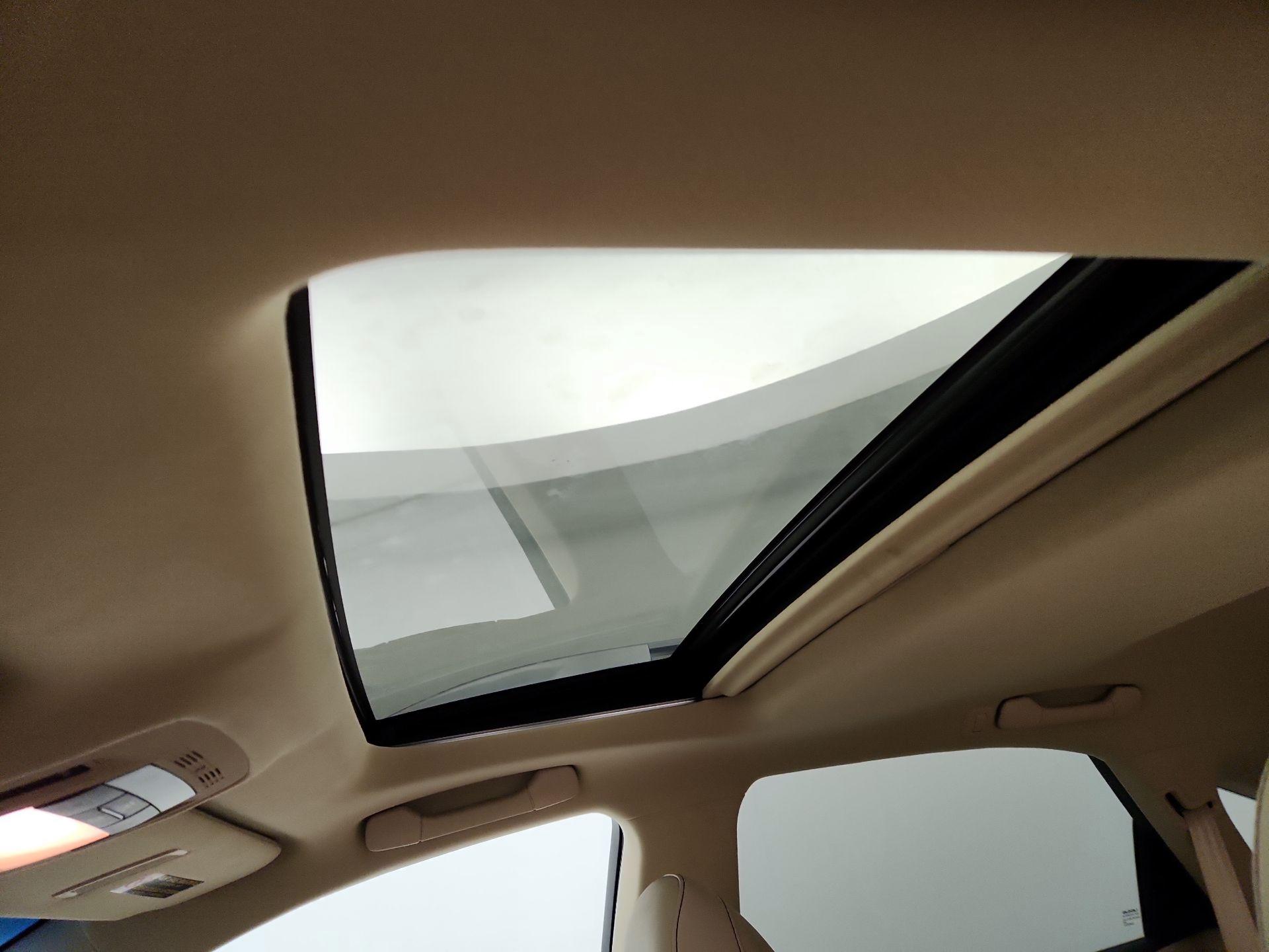 Thumbnail: 2015 Lexus RX - 19