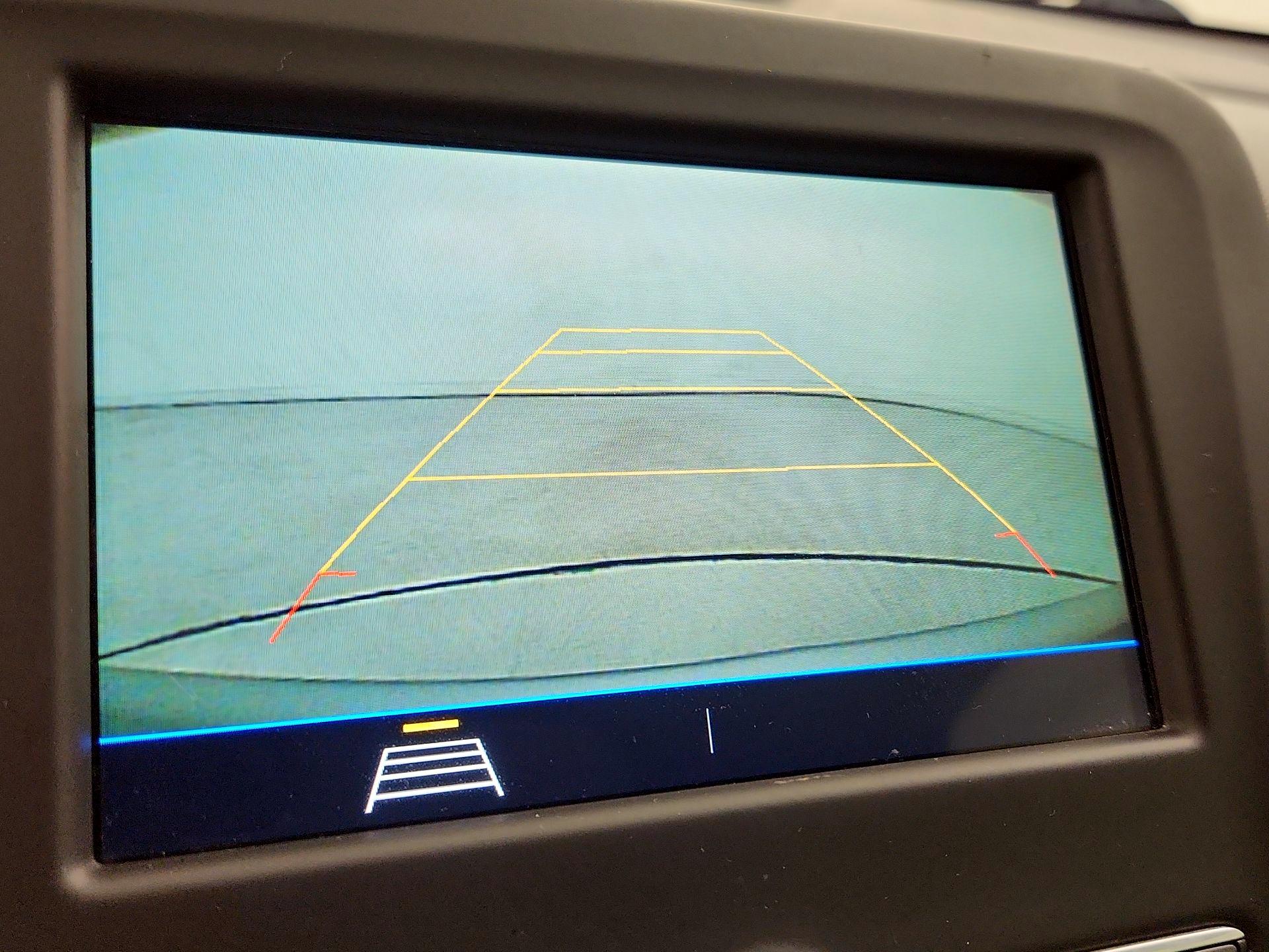 Thumbnail: 2019 Chevrolet Equinox - 14