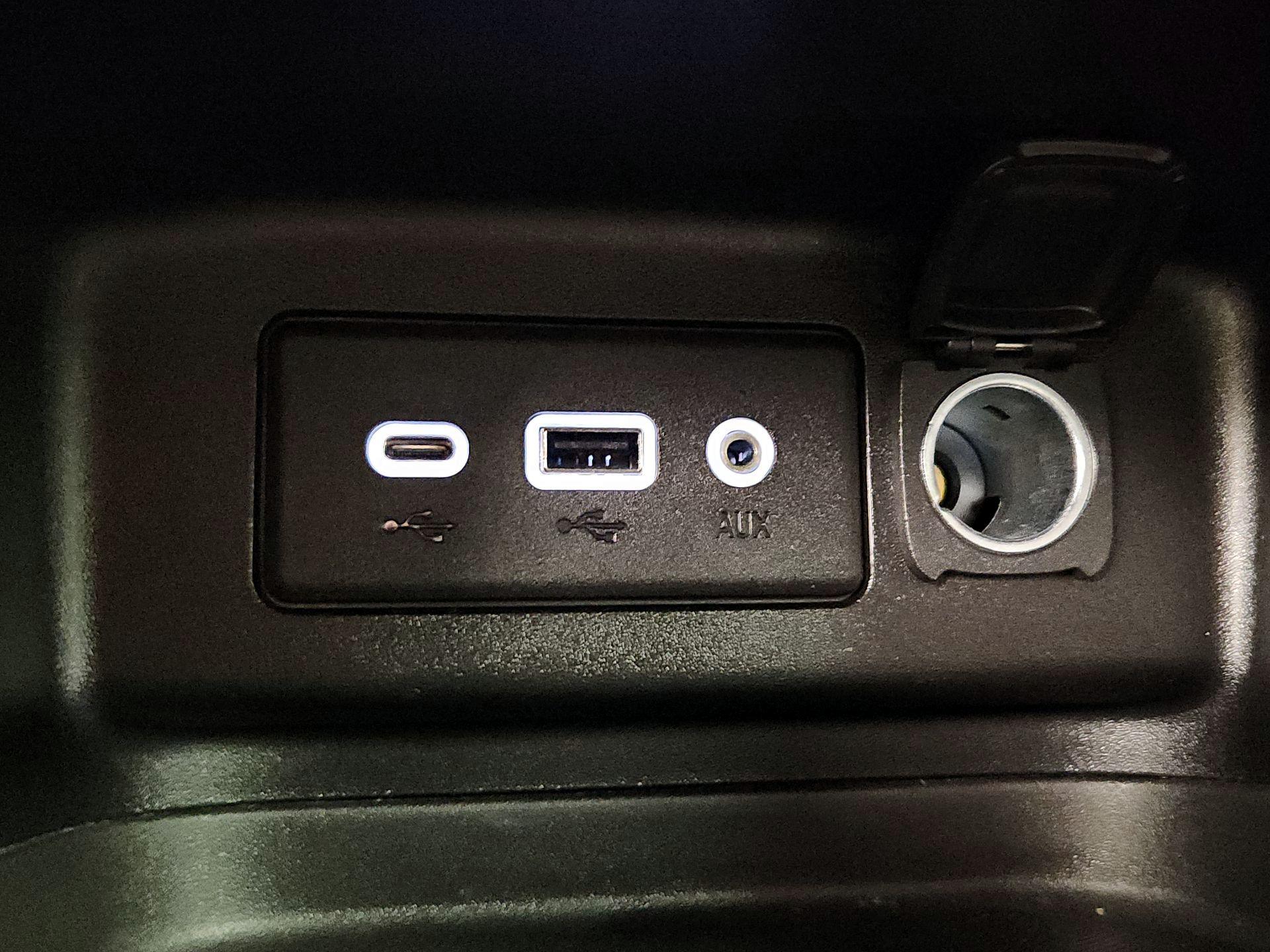 Thumbnail: 2019 Chevrolet Equinox - 18