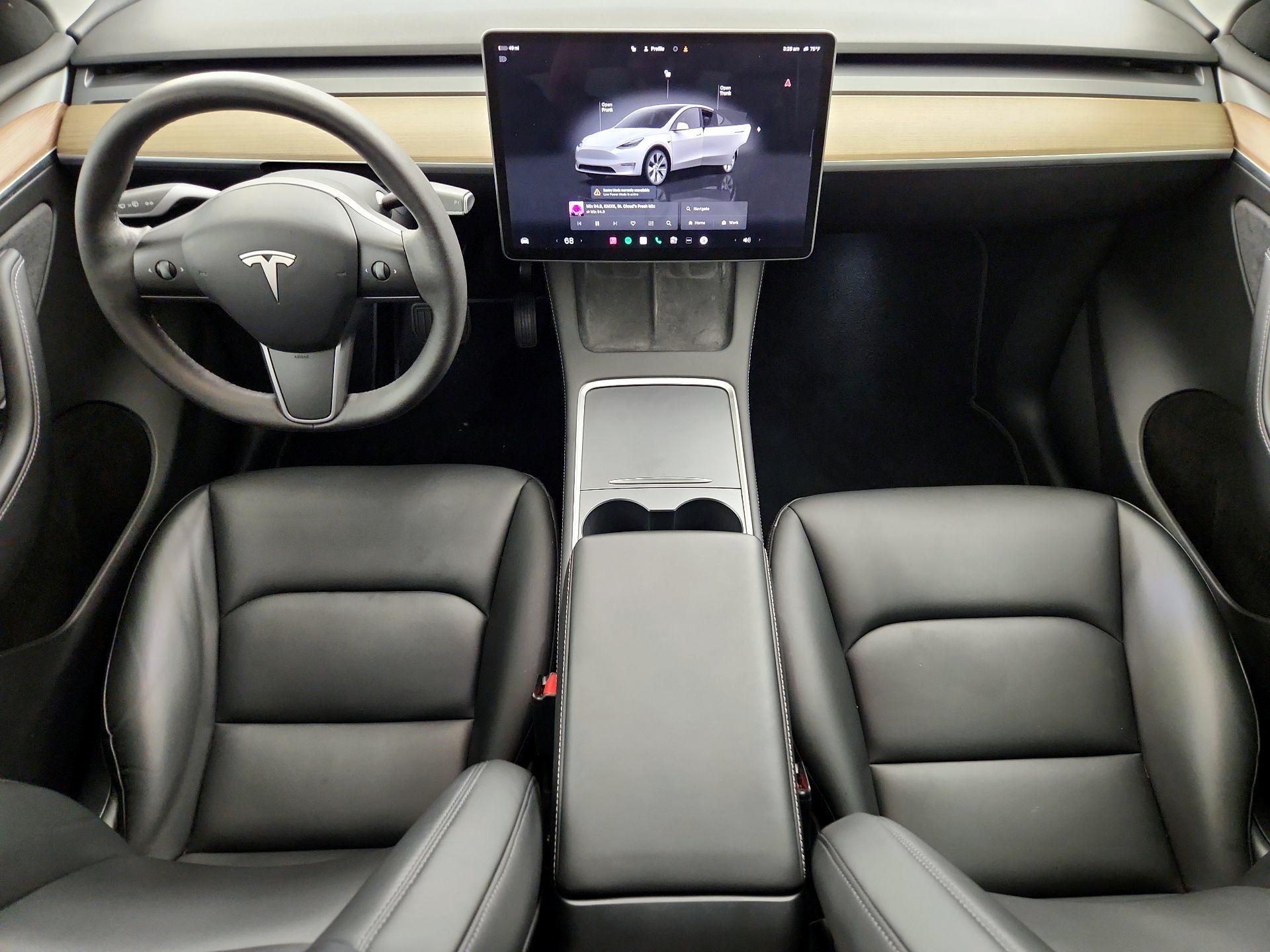 Thumbnail: 2023 Tesla Model Y - 9