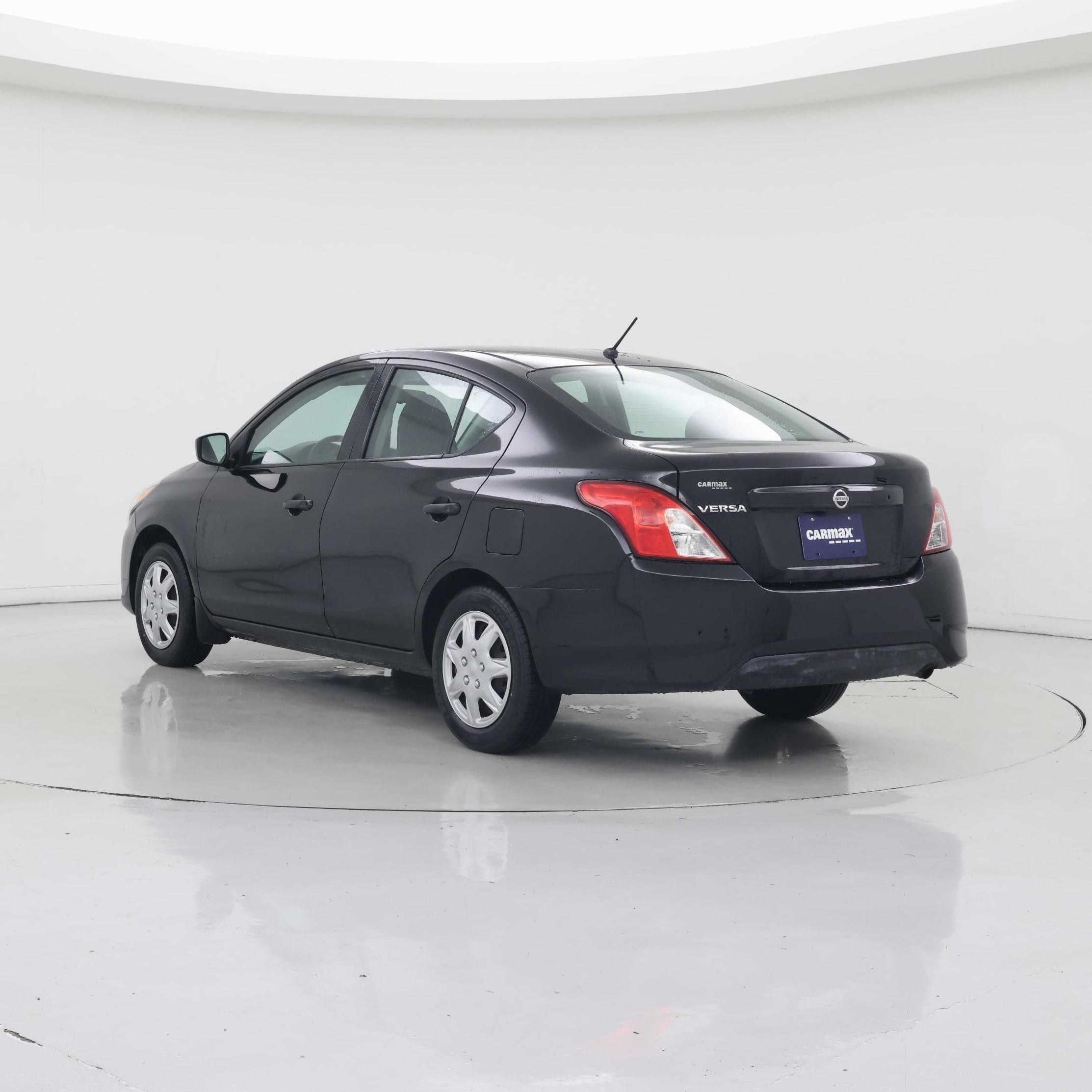 Thumbnail: 2016 Nissan Versa - 2