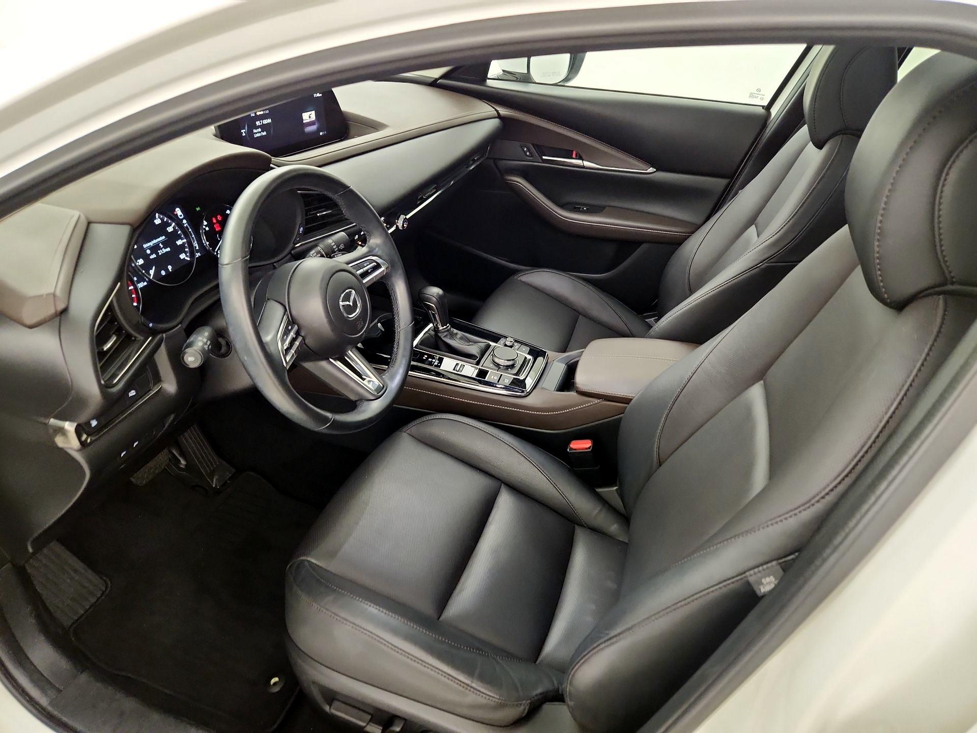 Thumbnail: 2022 Mazda CX-30 - 11