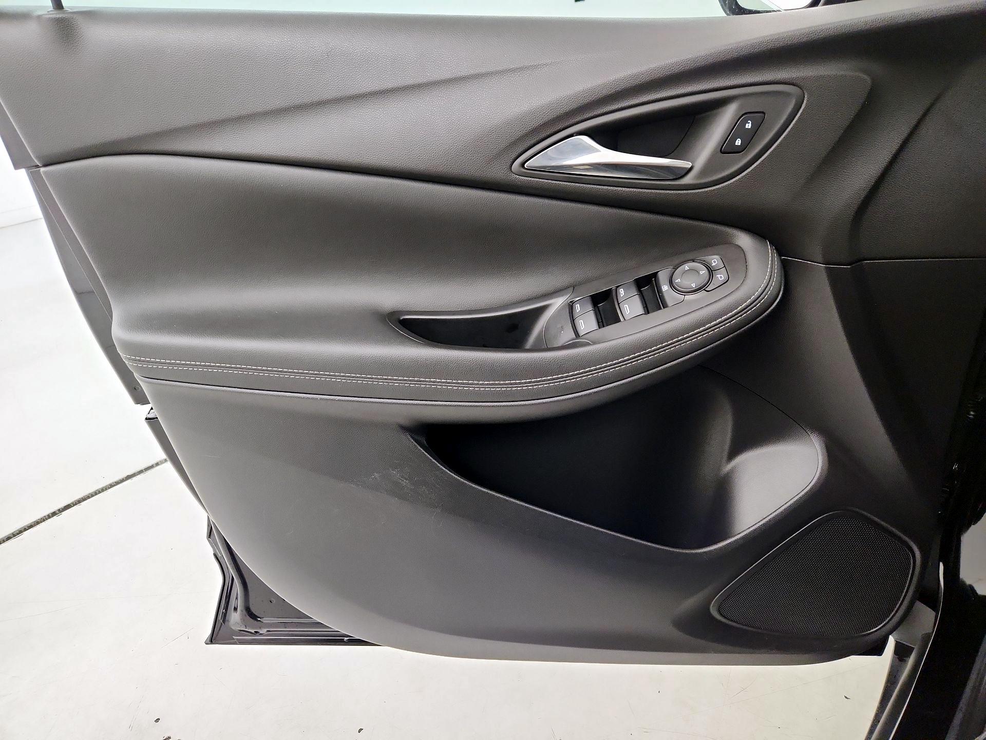 Thumbnail: 2023 Buick Encore GX - 12