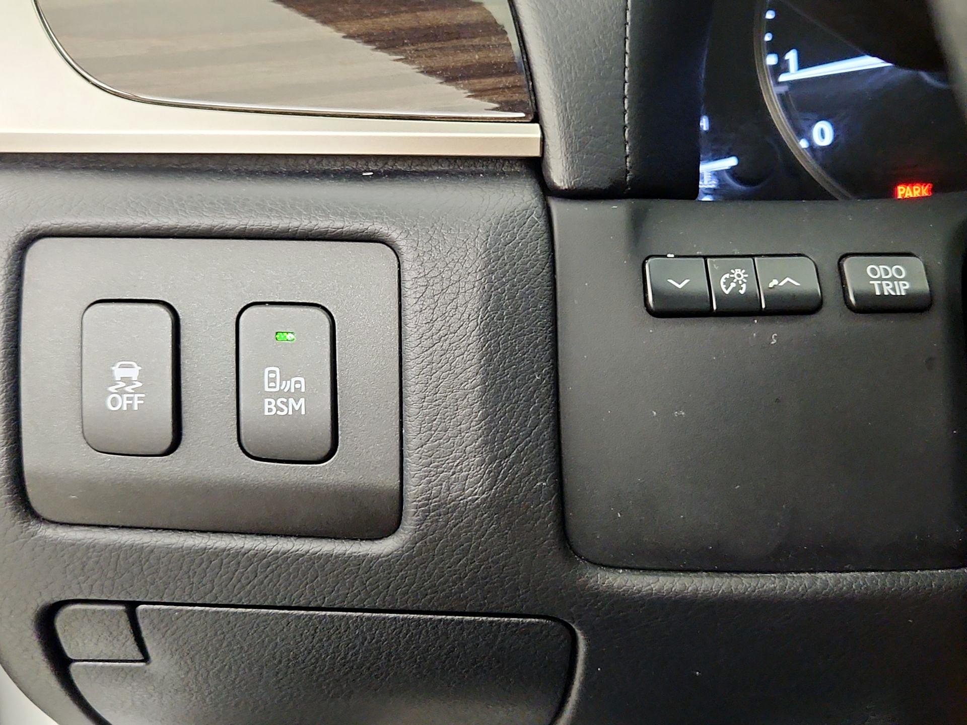 Thumbnail: 2015 Lexus GS - 13