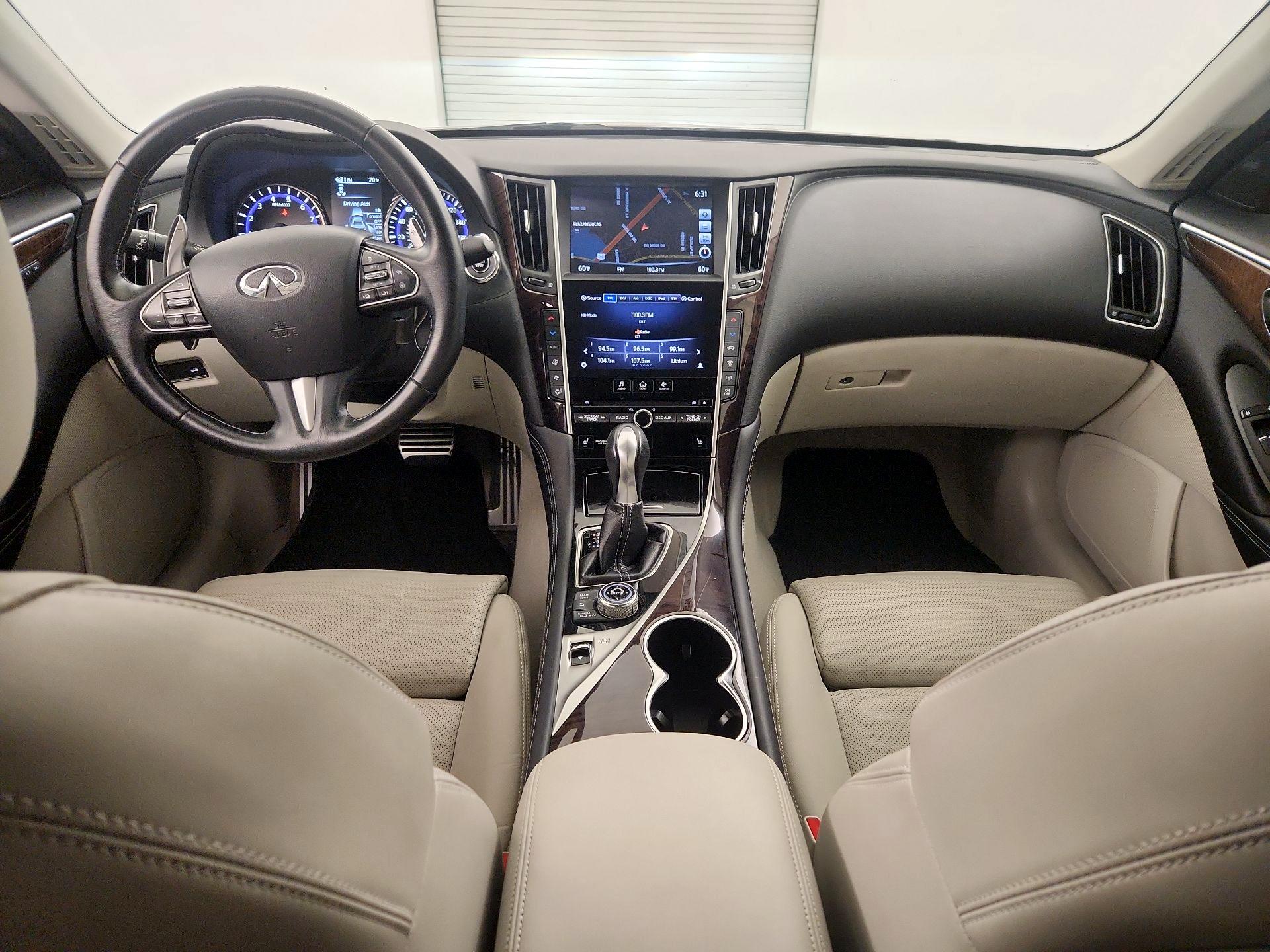 Thumbnail: 2015 INFINITI Q50 - 9