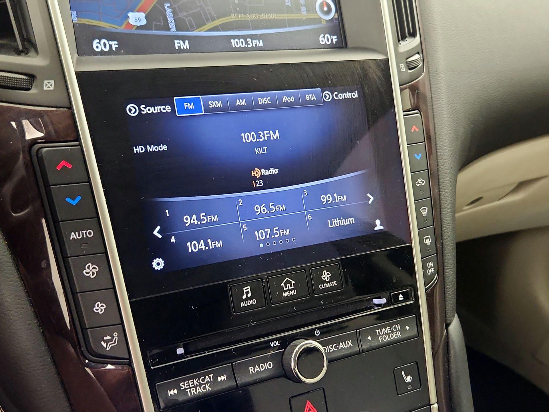Thumbnail: 2015 INFINITI Q50 - 16