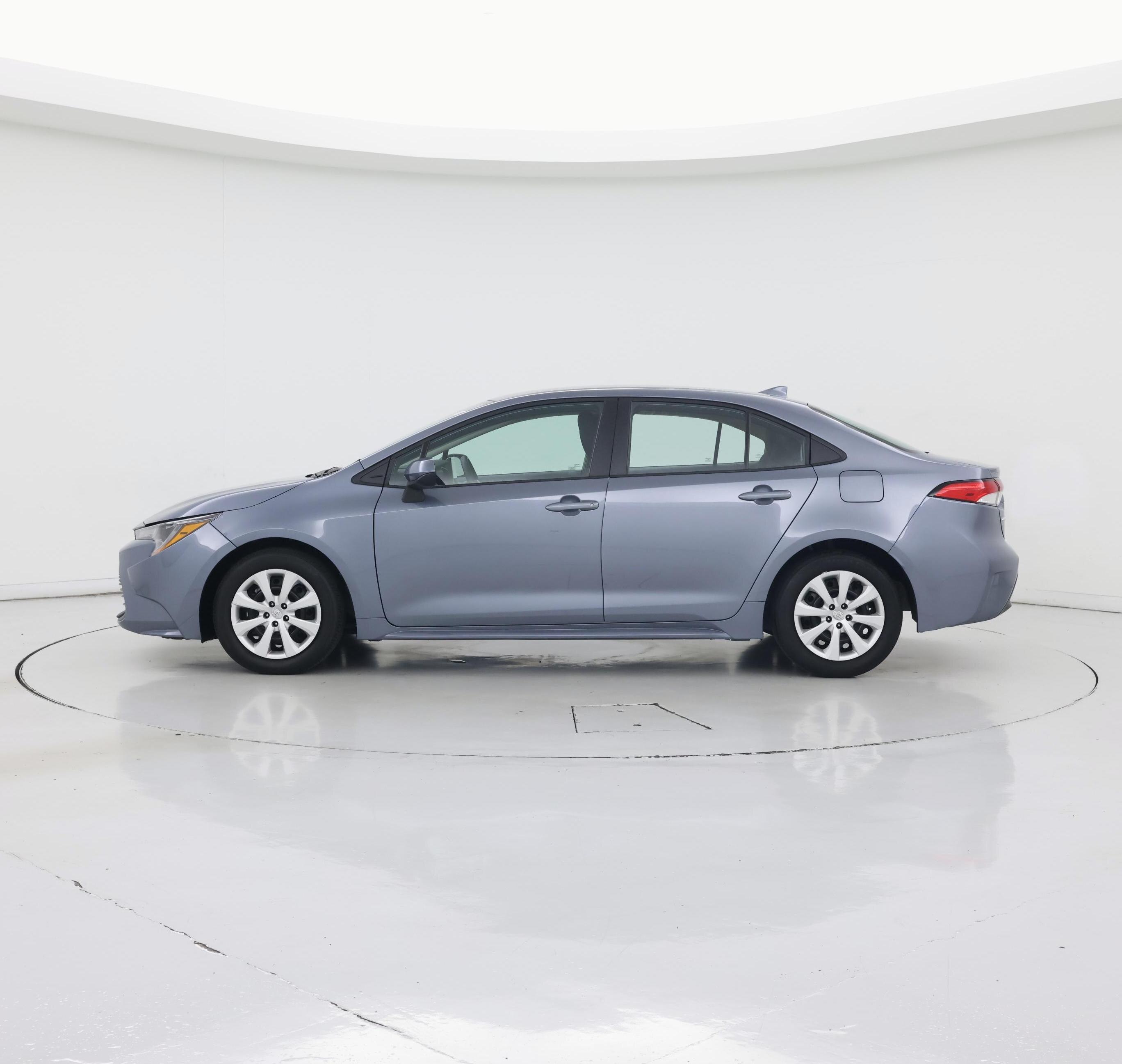 Thumbnail: 2025 Toyota Corolla - 3