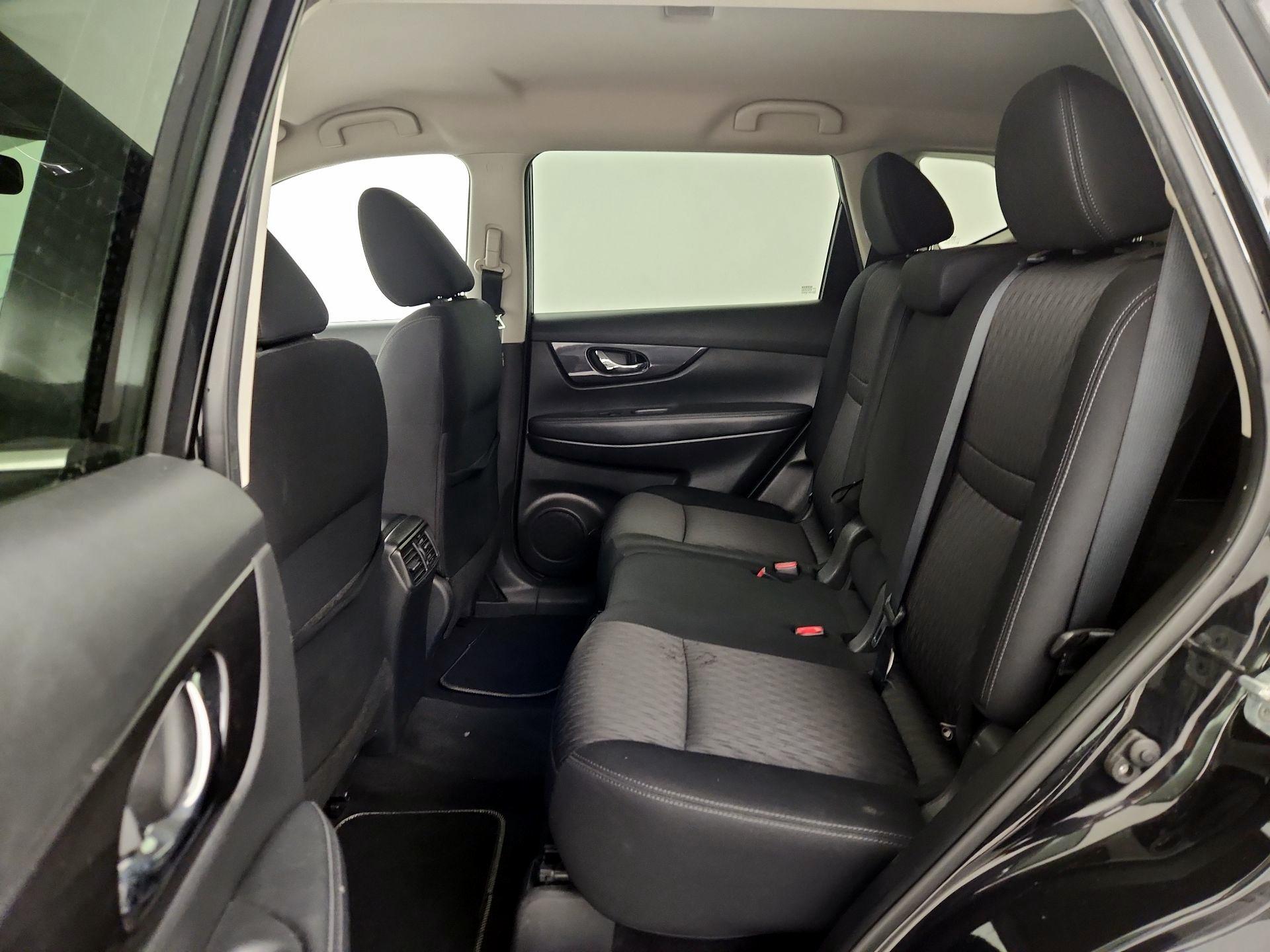 Thumbnail: 2018 Nissan Rogue - 19