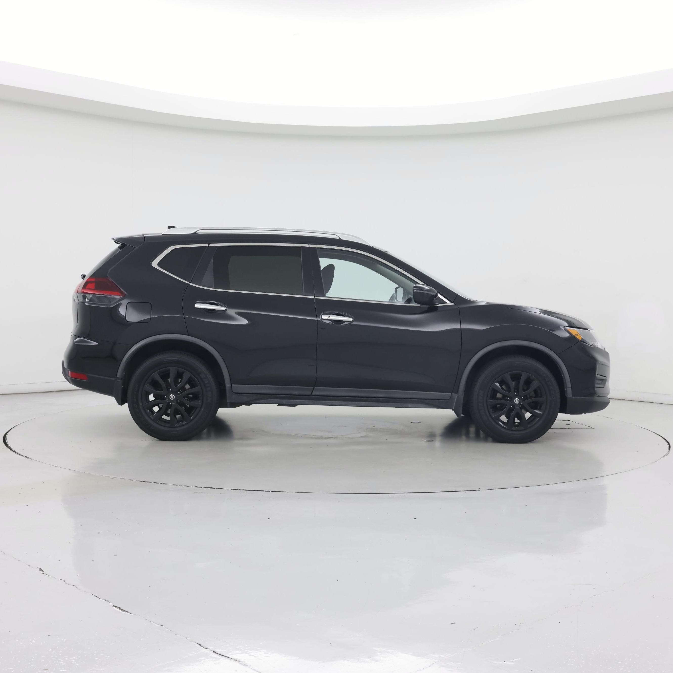 Thumbnail: 2018 Nissan Rogue - 7