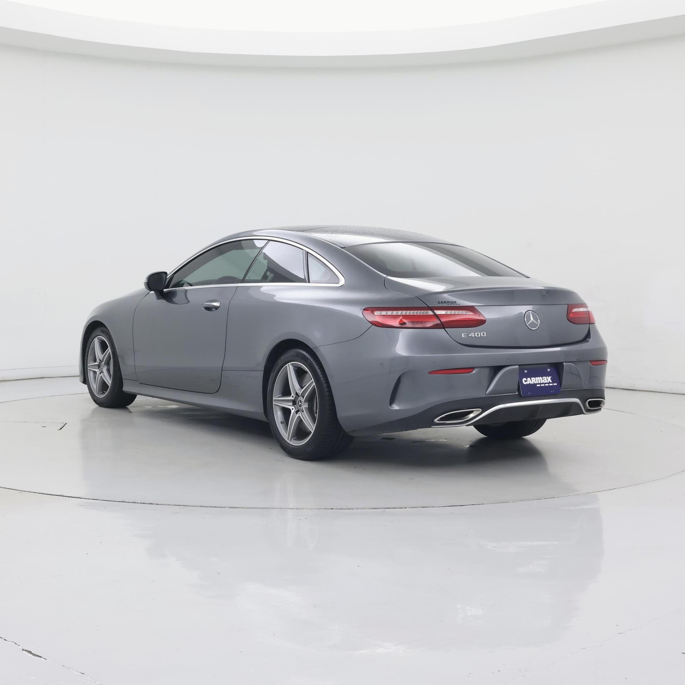 Thumbnail: 2018 Mercedes-Benz E-Class - 2