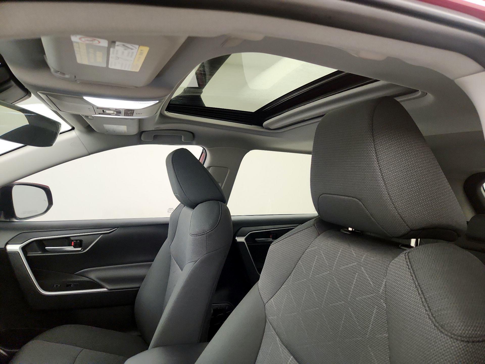 Thumbnail: 2025 Toyota RAV4 - 19