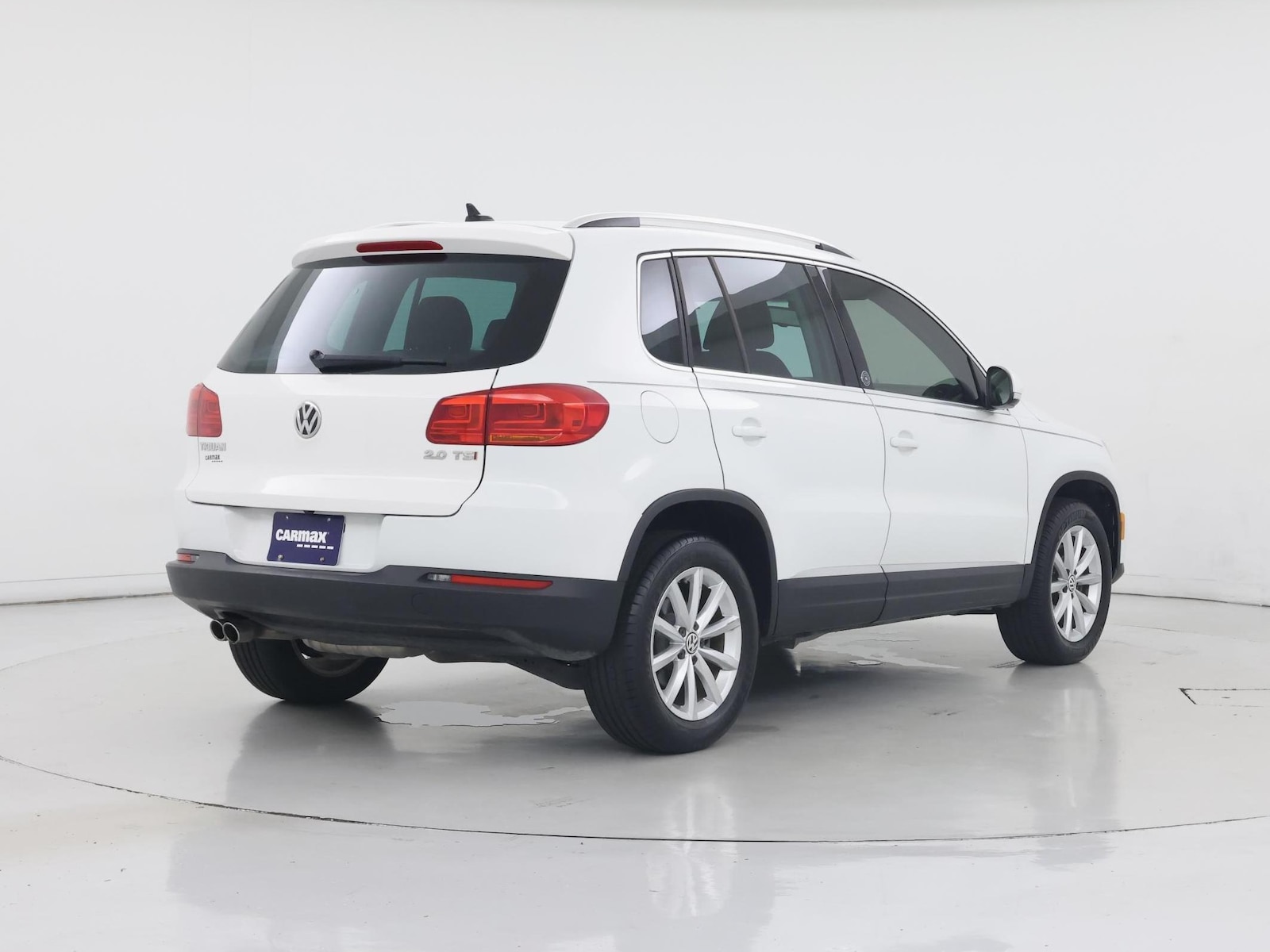 2017 Volkswagen Tiguan Wolfsburg Edition - Photo 9