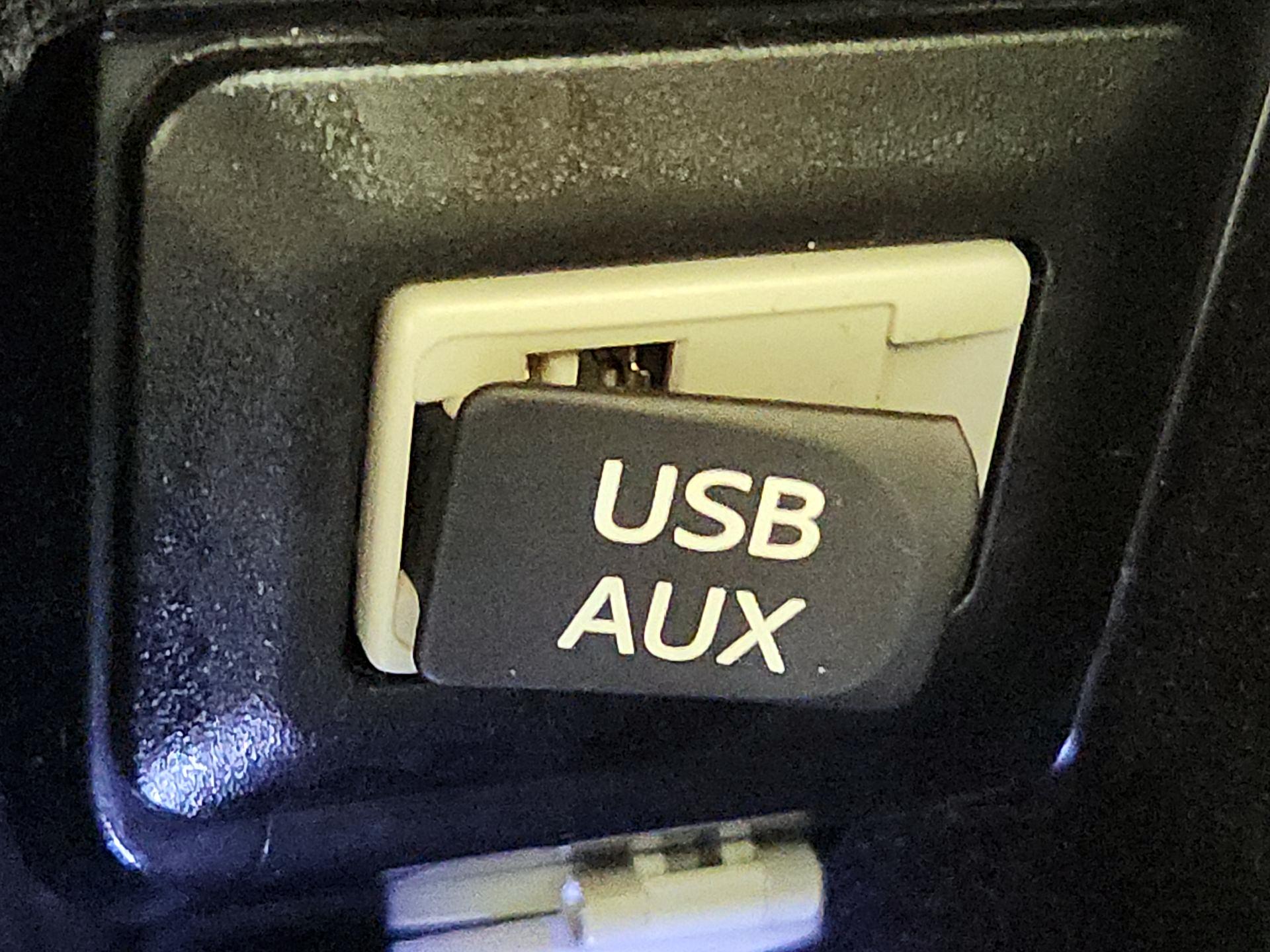 Thumbnail: 2014 Lexus RX - 18