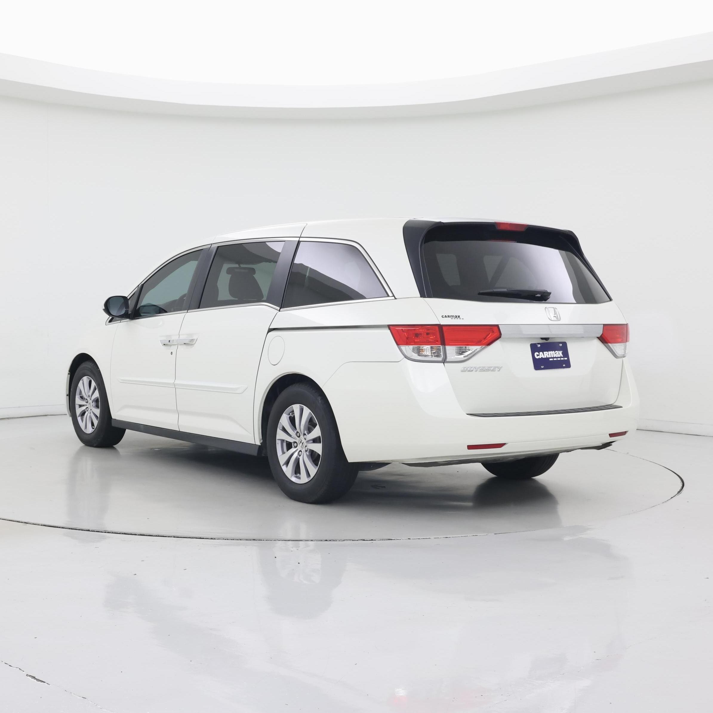 Thumbnail: 2017 Honda Odyssey - 2