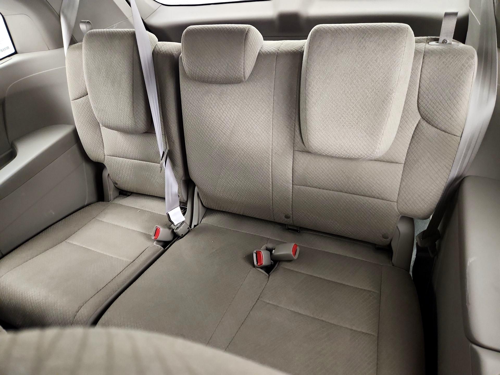 Thumbnail: 2017 Honda Odyssey - 20