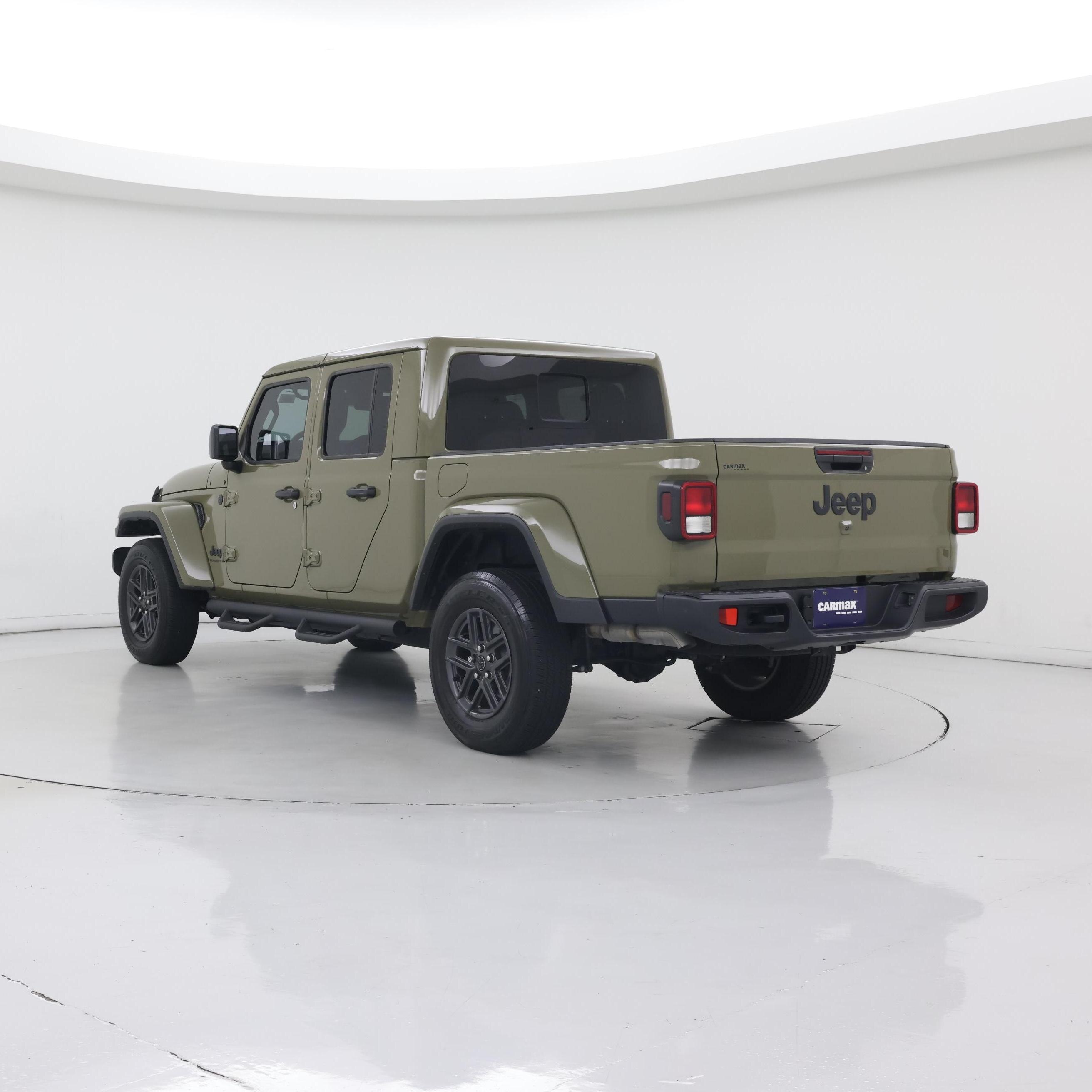 Thumbnail: 2025 Jeep Gladiator - 2
