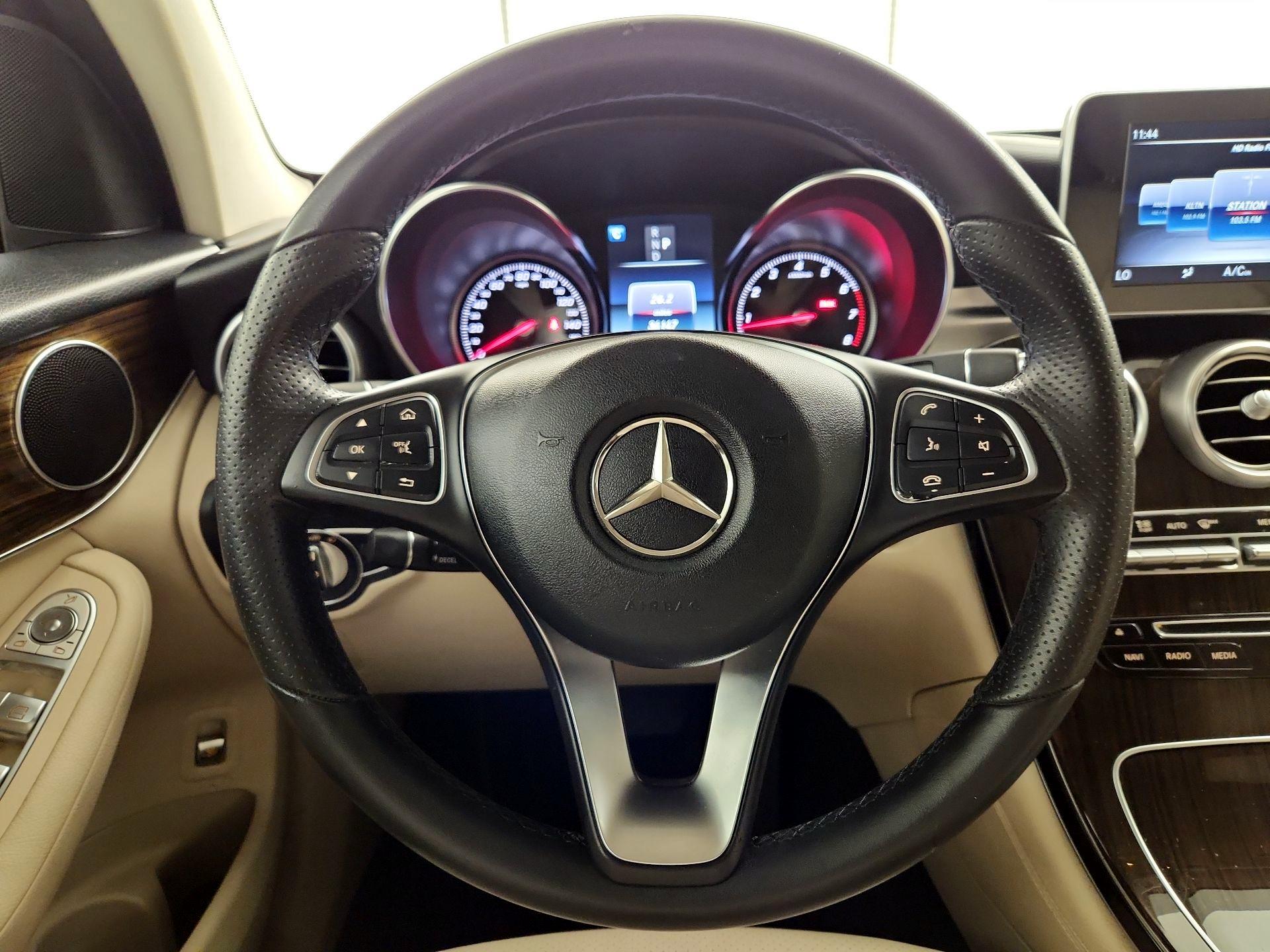 Thumbnail: 2018 Mercedes-Benz GLC - 10