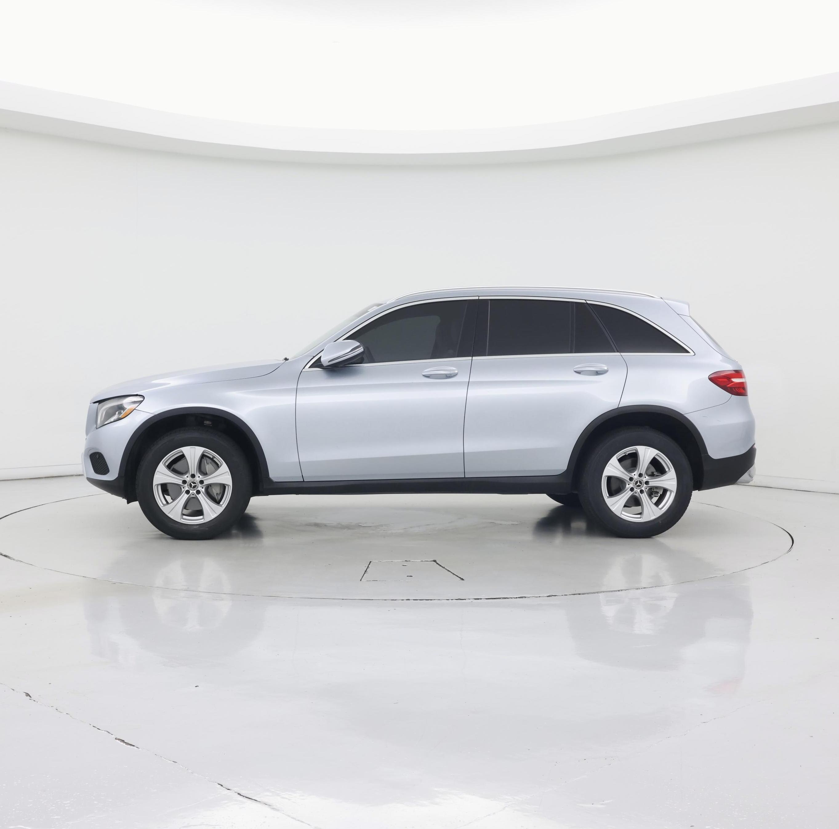 Thumbnail: 2018 Mercedes-Benz GLC - 3