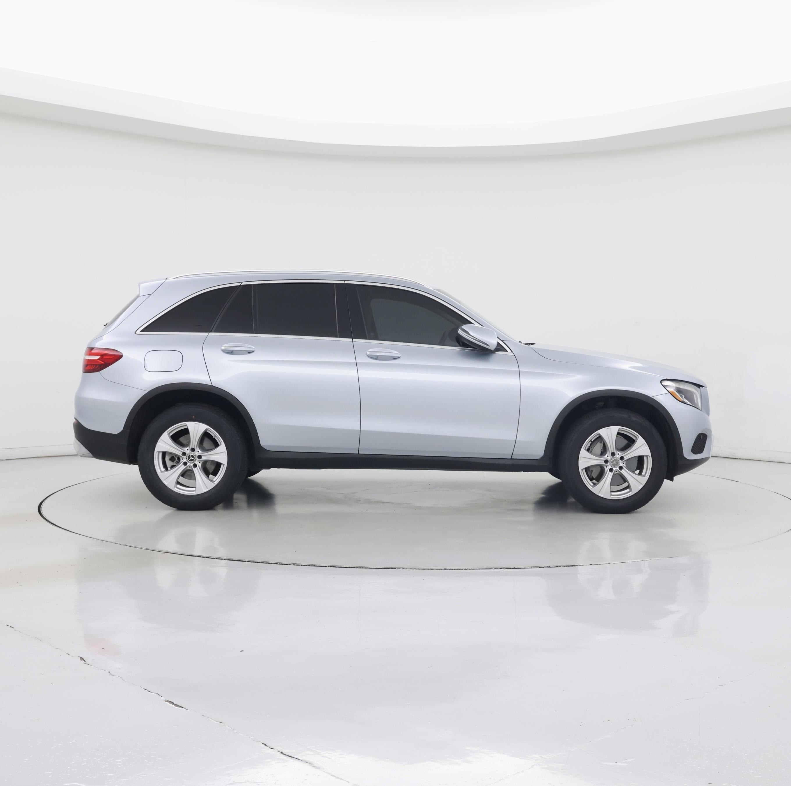 Thumbnail: 2018 Mercedes-Benz GLC - 7