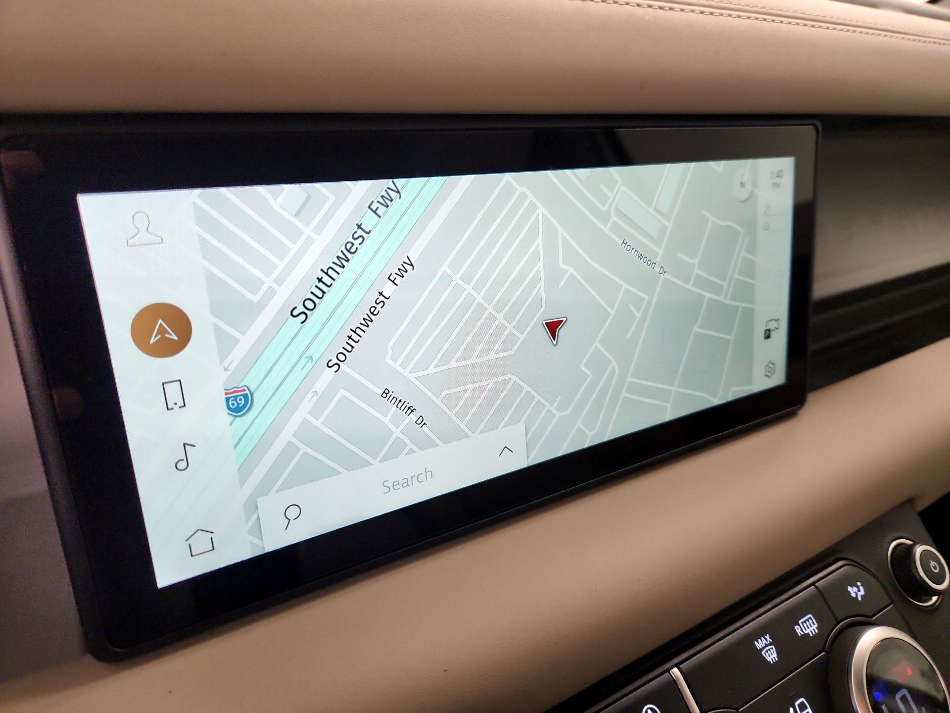 Thumbnail: 2024 Land Rover Defender - 14