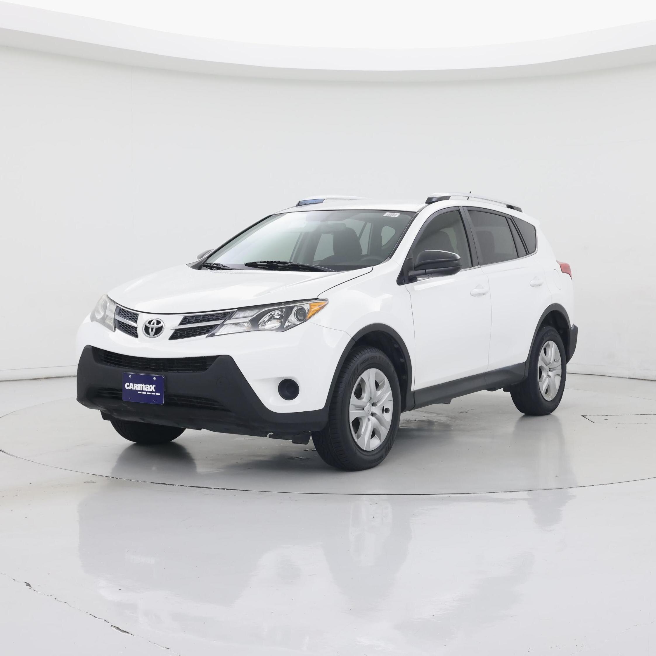 Thumbnail: 2015 Toyota RAV4 - 4